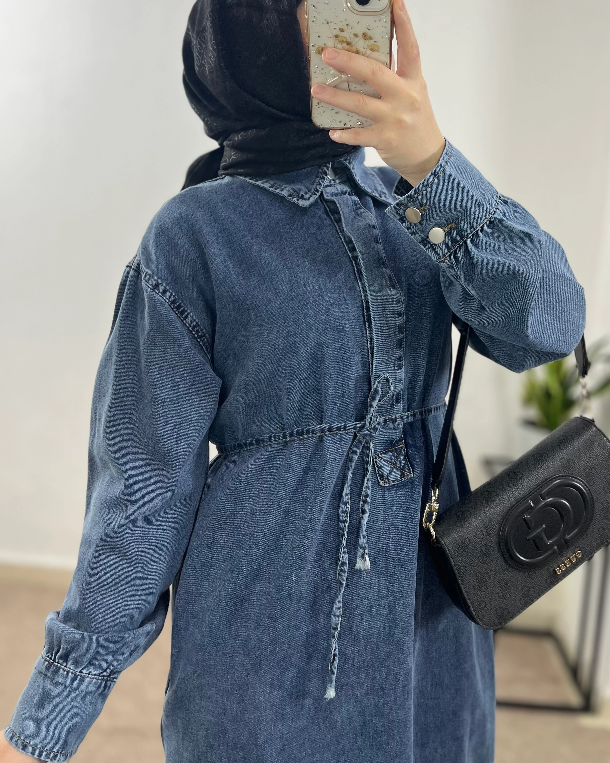 Yarım Düğmeli Kot Elbise