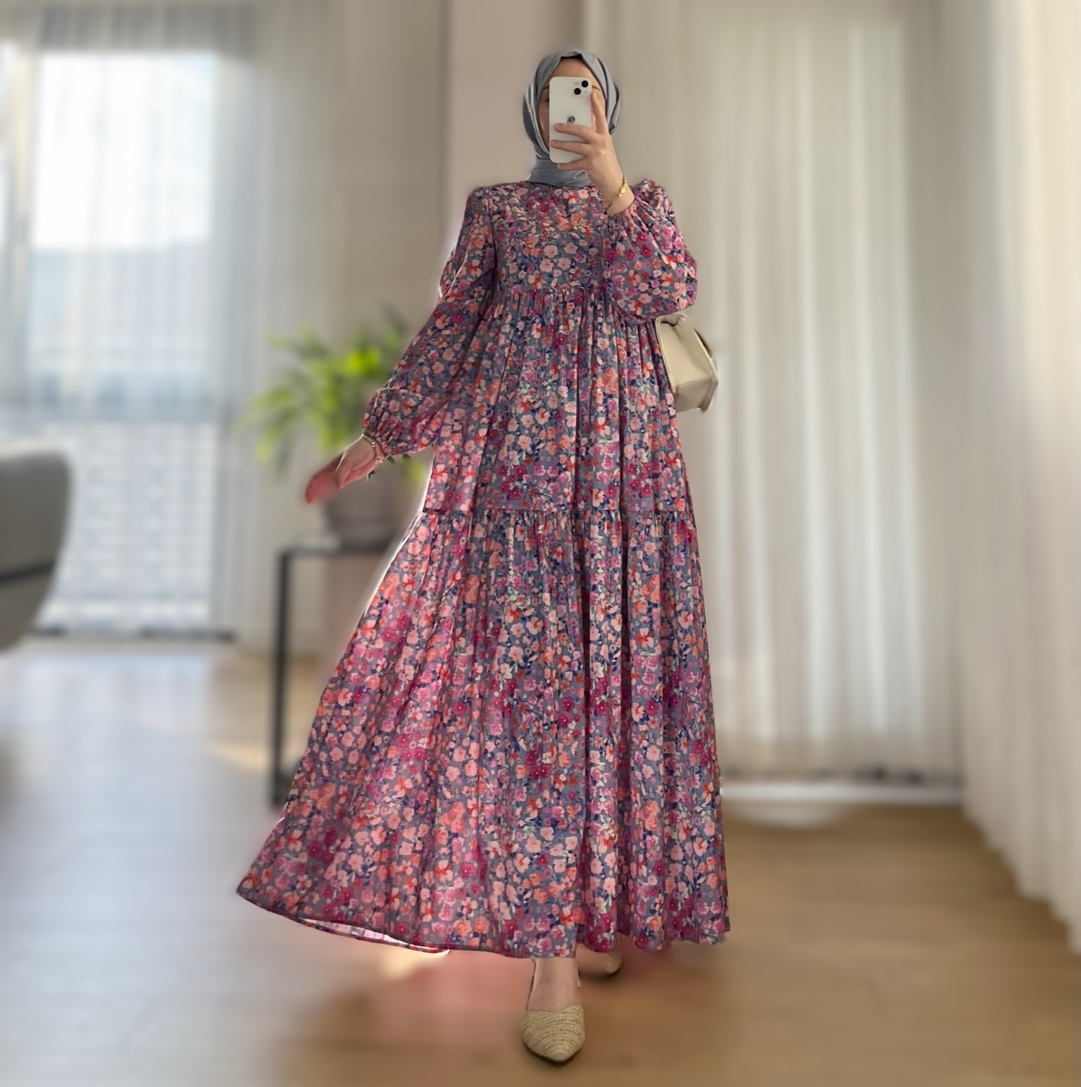 Çiçekli Pamuk Saten Elbise 01