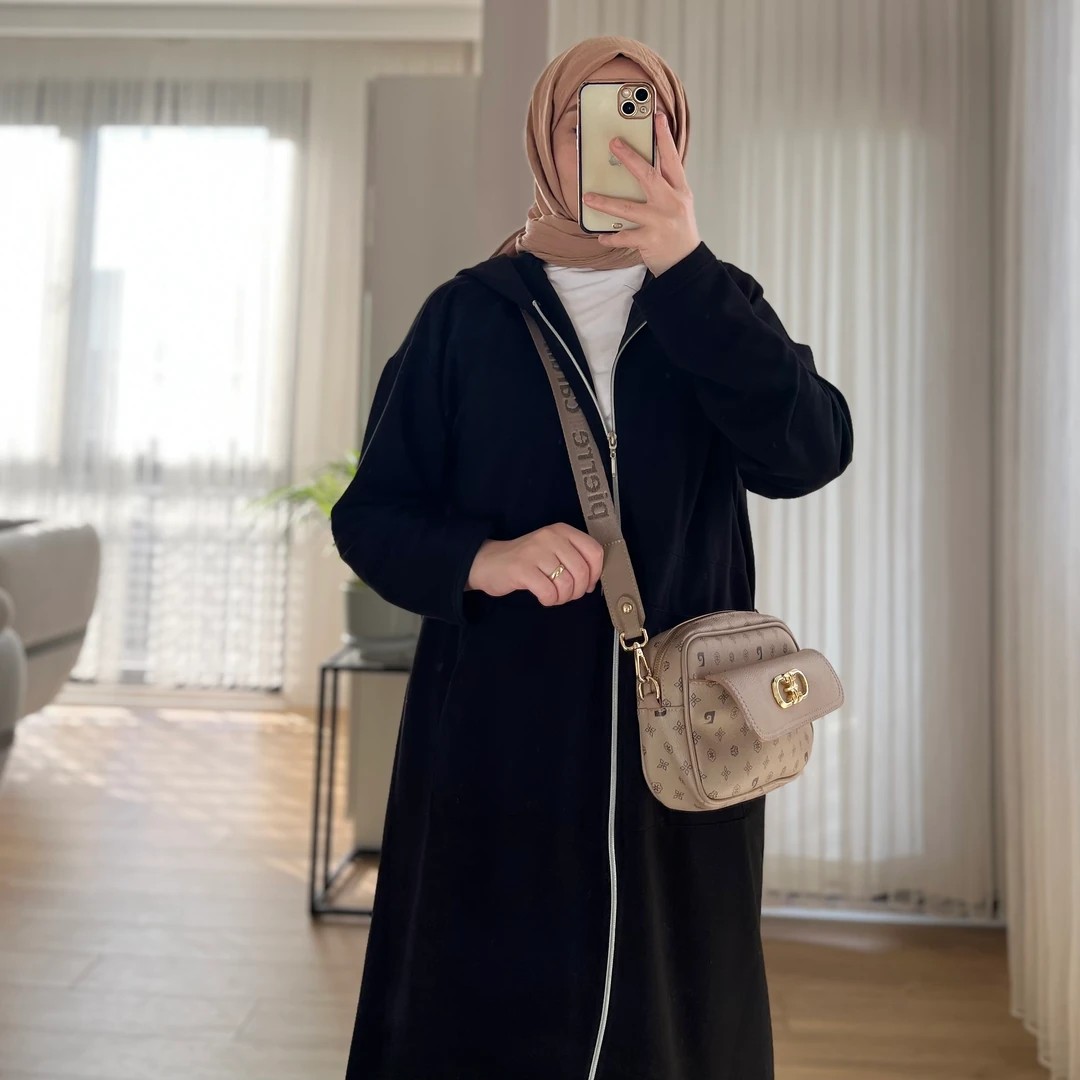 Uzun Fermuarlı Sweatshirt Siyah