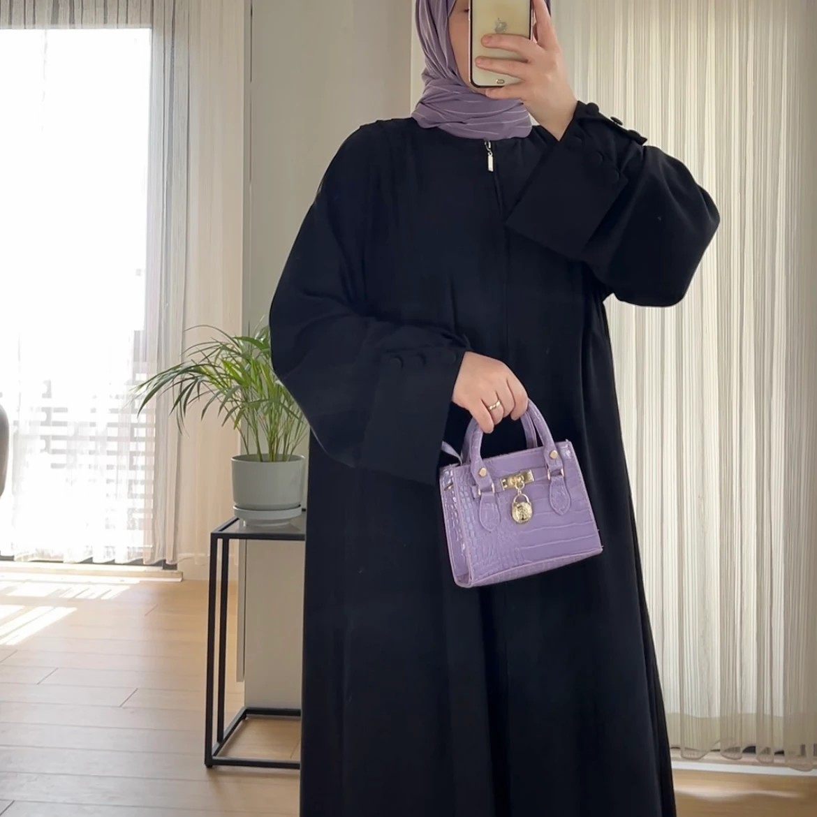 Abaya Kol Ferace