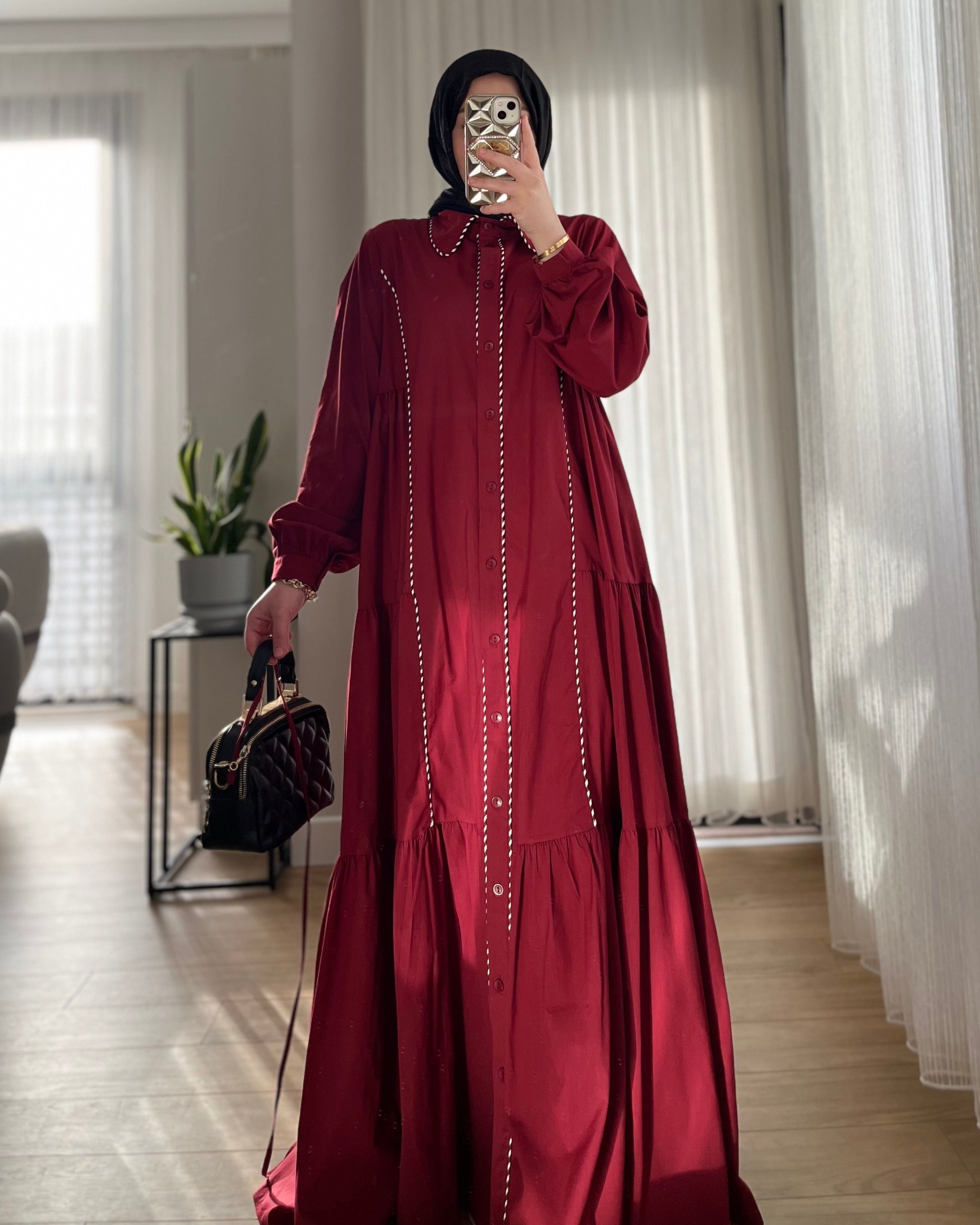 Şerit Detaylı Elbise
