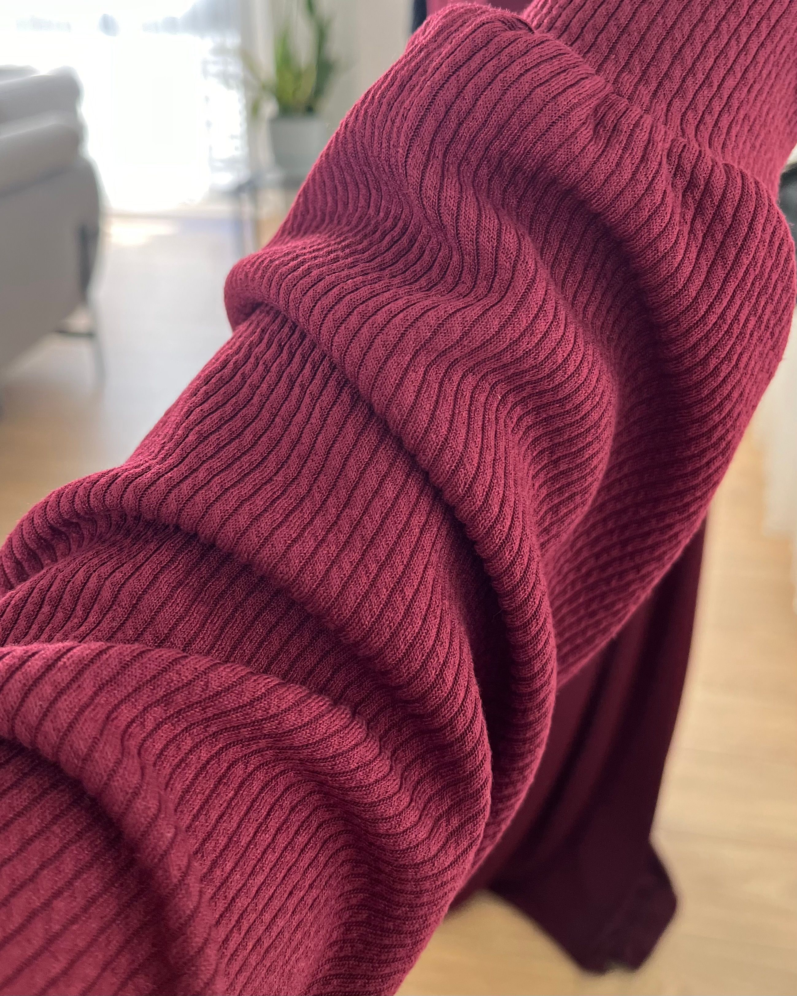 Büzgü Detaylı Örme Elbise