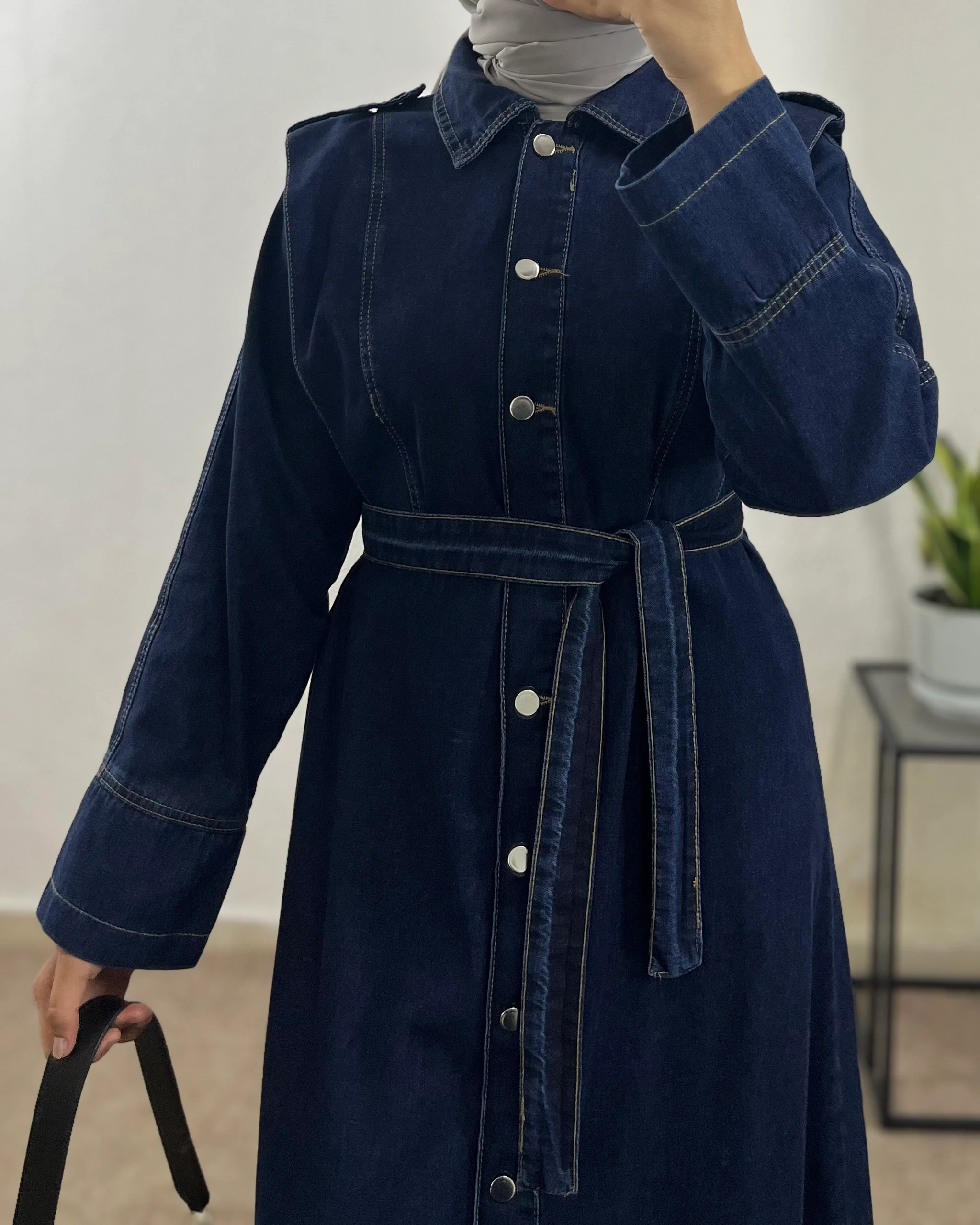 Apoletli Tam Boy Düğmeli Kot Elbise