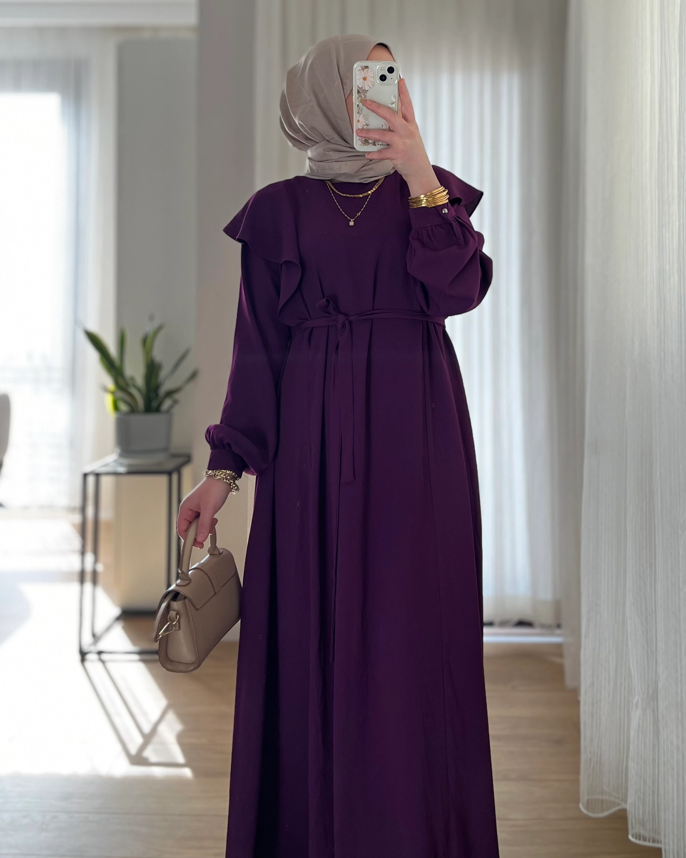 Reglan Kol Büzgülü Elbise