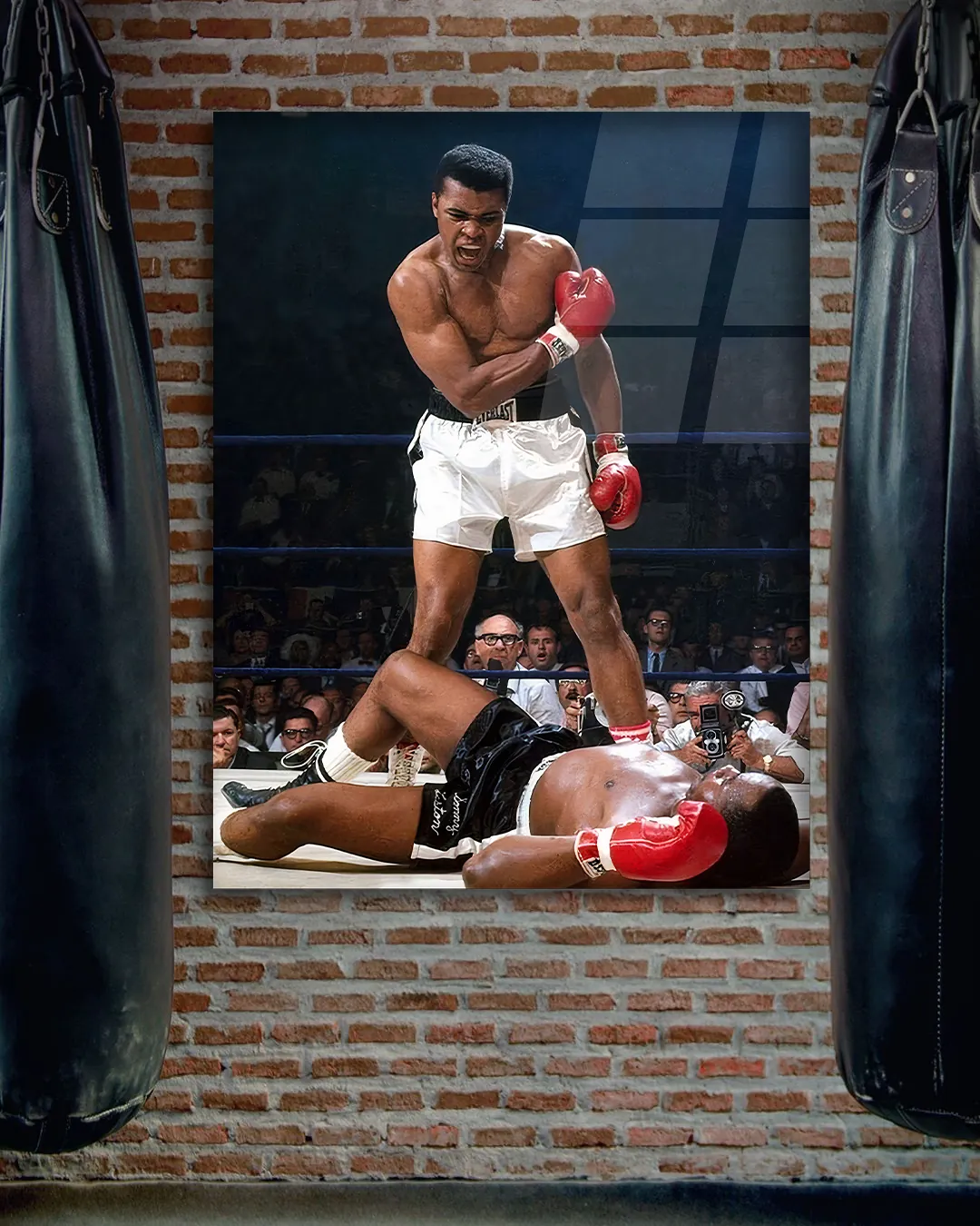 Muhammed Ali - Iconic Knockout