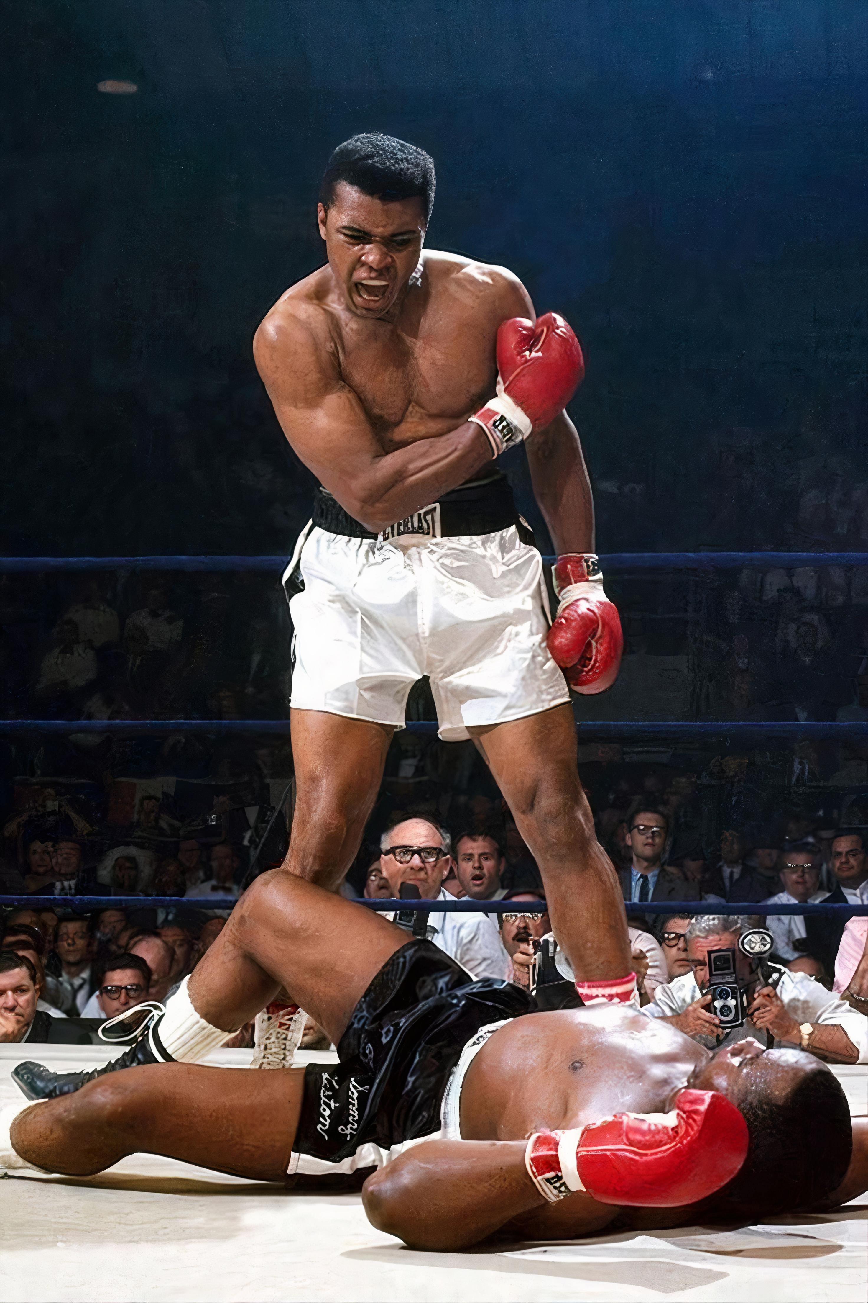Muhammed Ali - Iconic Knockout