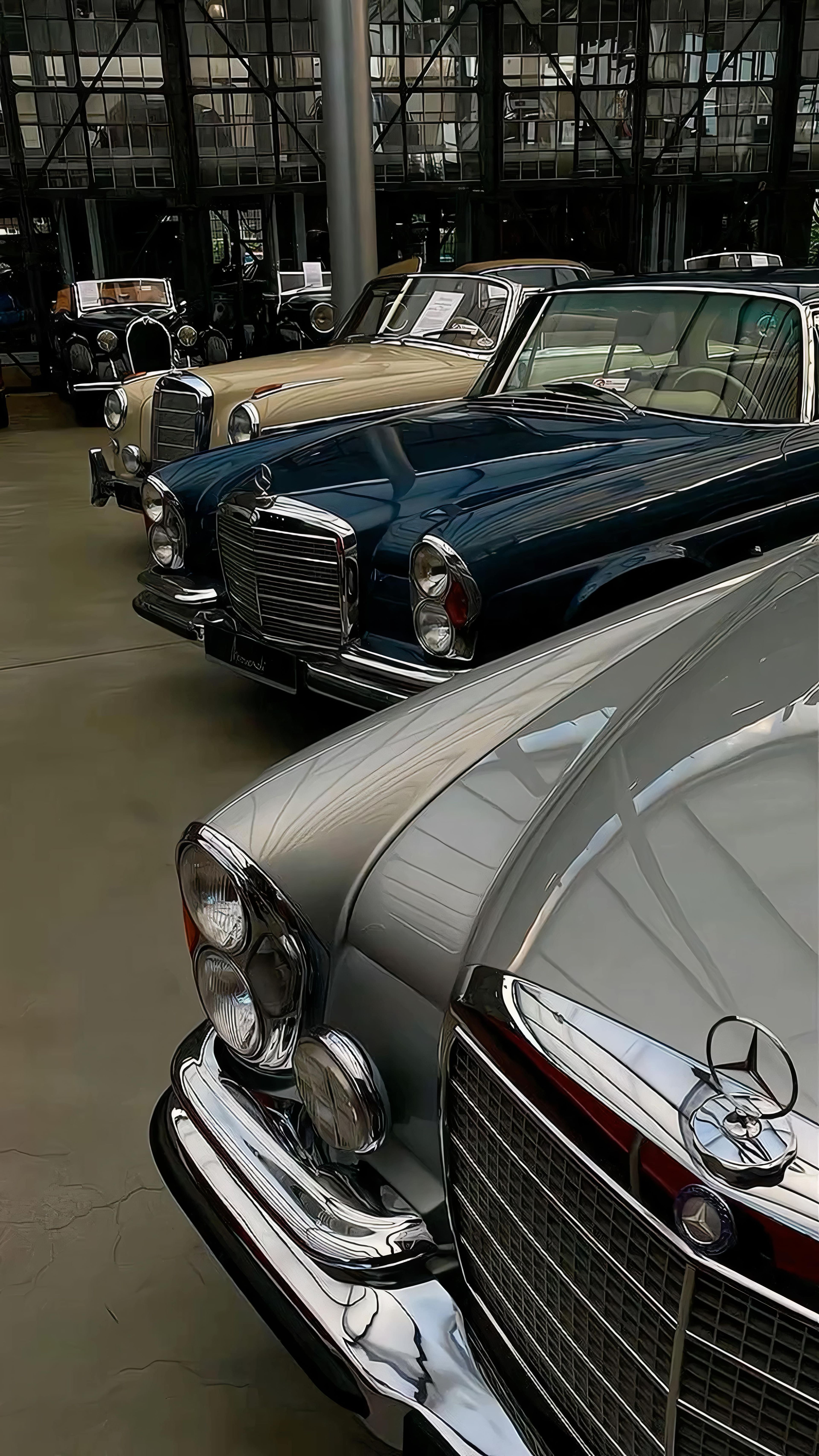 Klasik Araba Mercedes Benz Üçlemesi