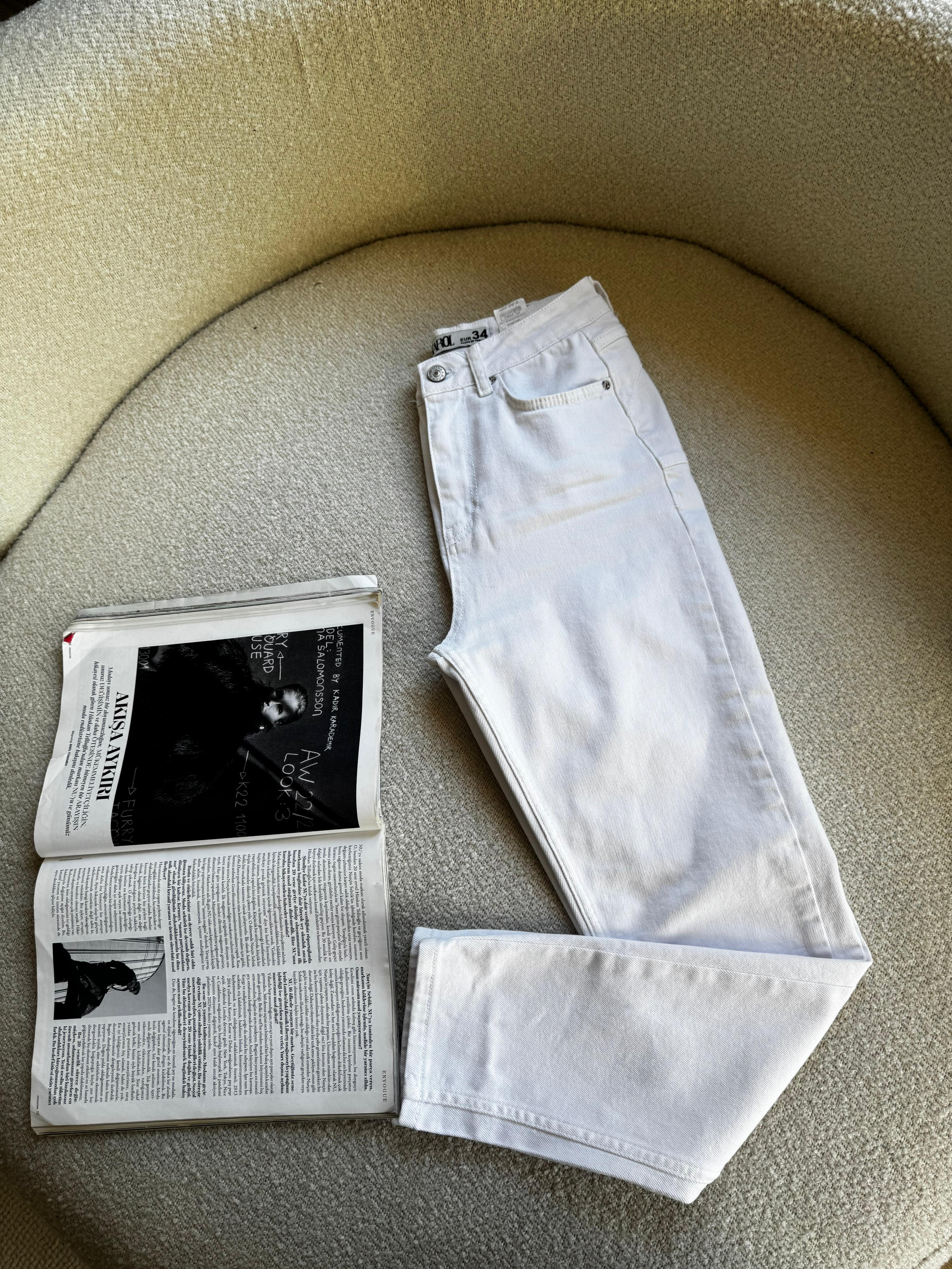 Kar  Push Up Mom Jean - Beyaz