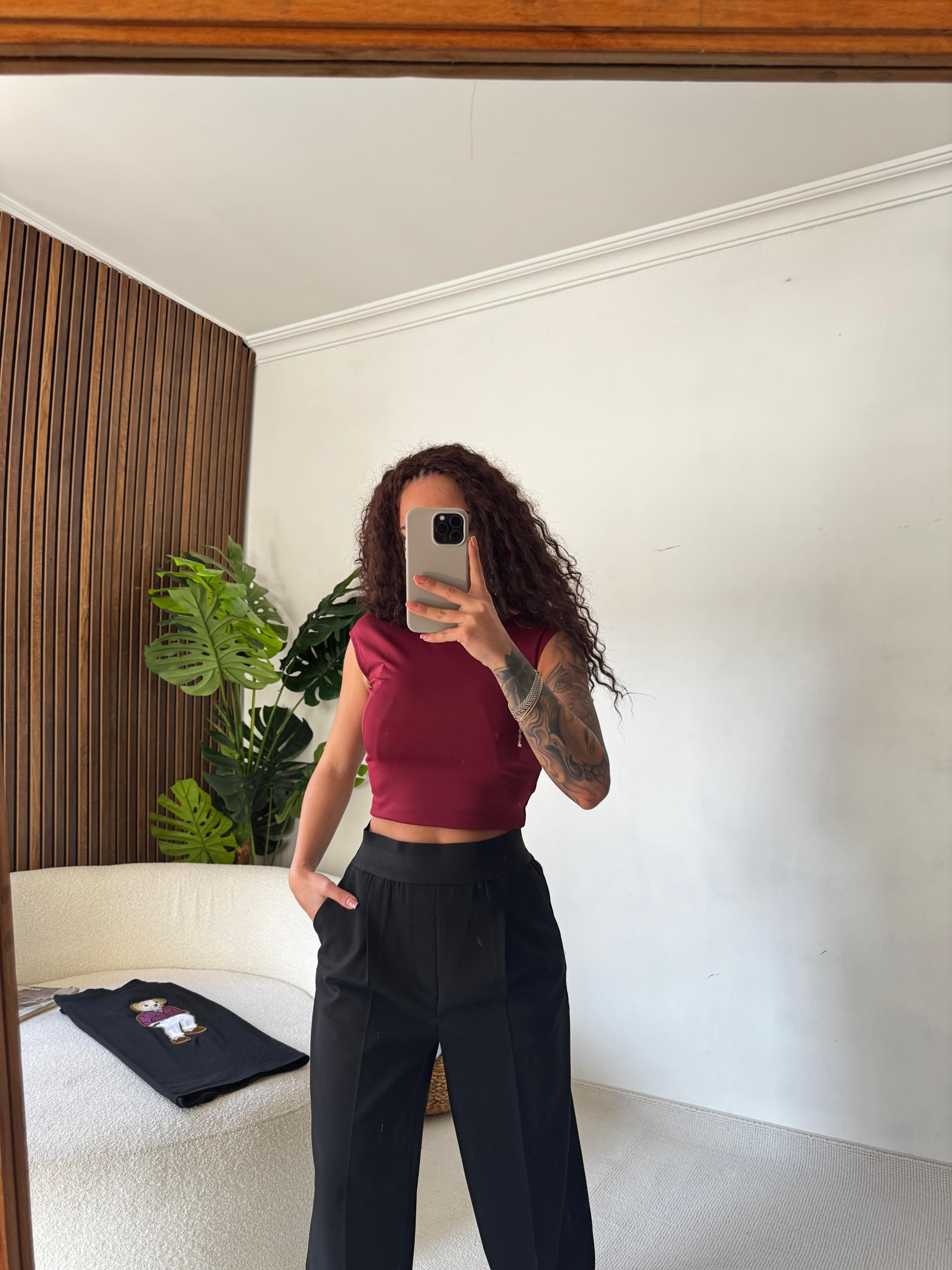 Sırt Dekolteli Crop