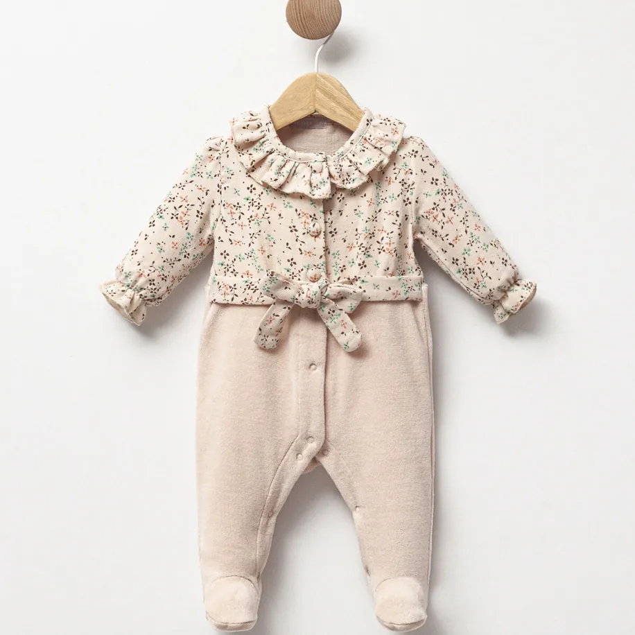 Kız Bebek Patikli Tulum