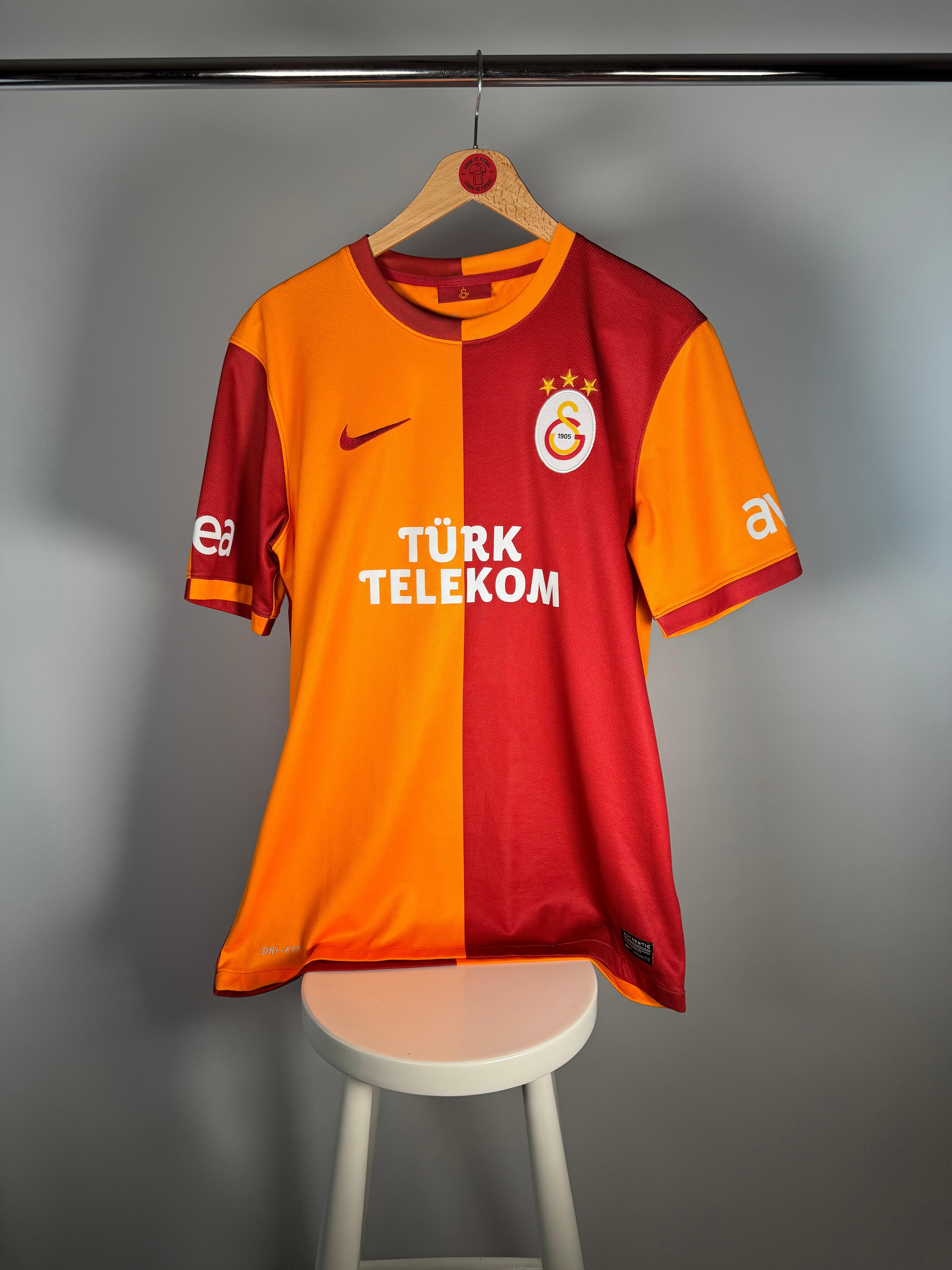 GALATASARAY 2013-2014 İÇ SAHA - MEDIUM