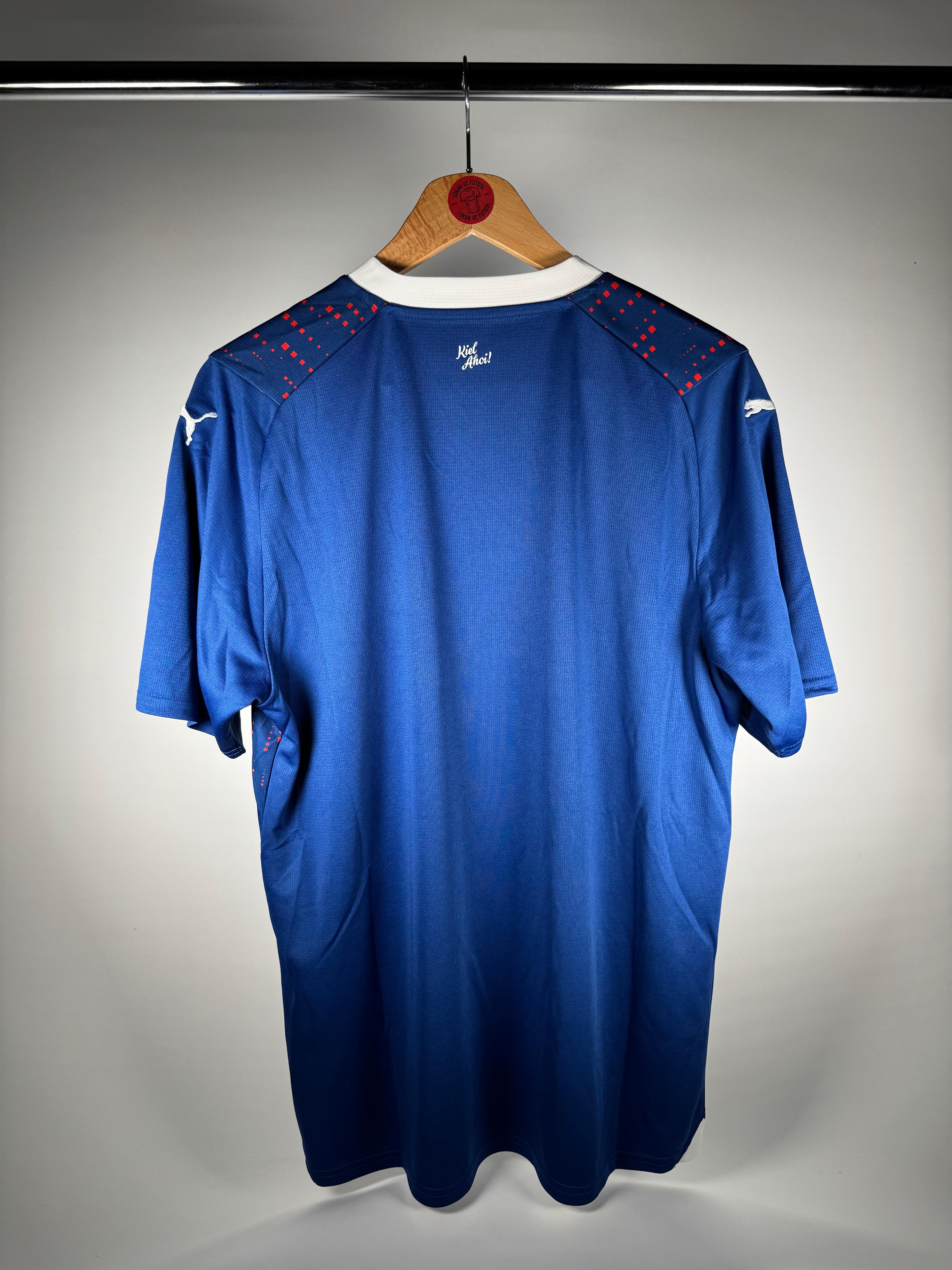 HOLSTEIN KIEL 2023-2024 İÇ SAHA - LARGE
