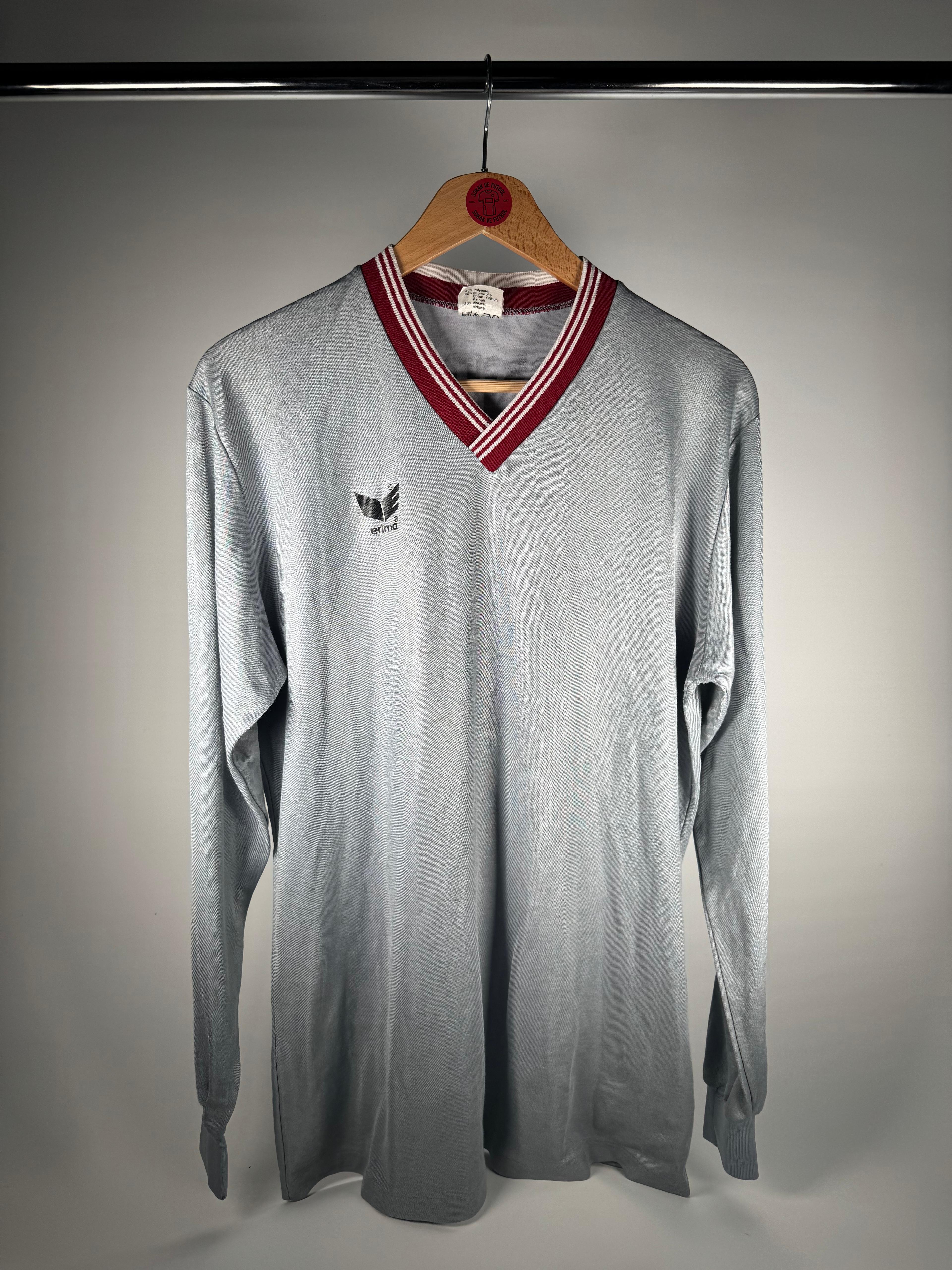 #9 1. FC NÜRNBERG 80S RETRO FORMA - LARGE 