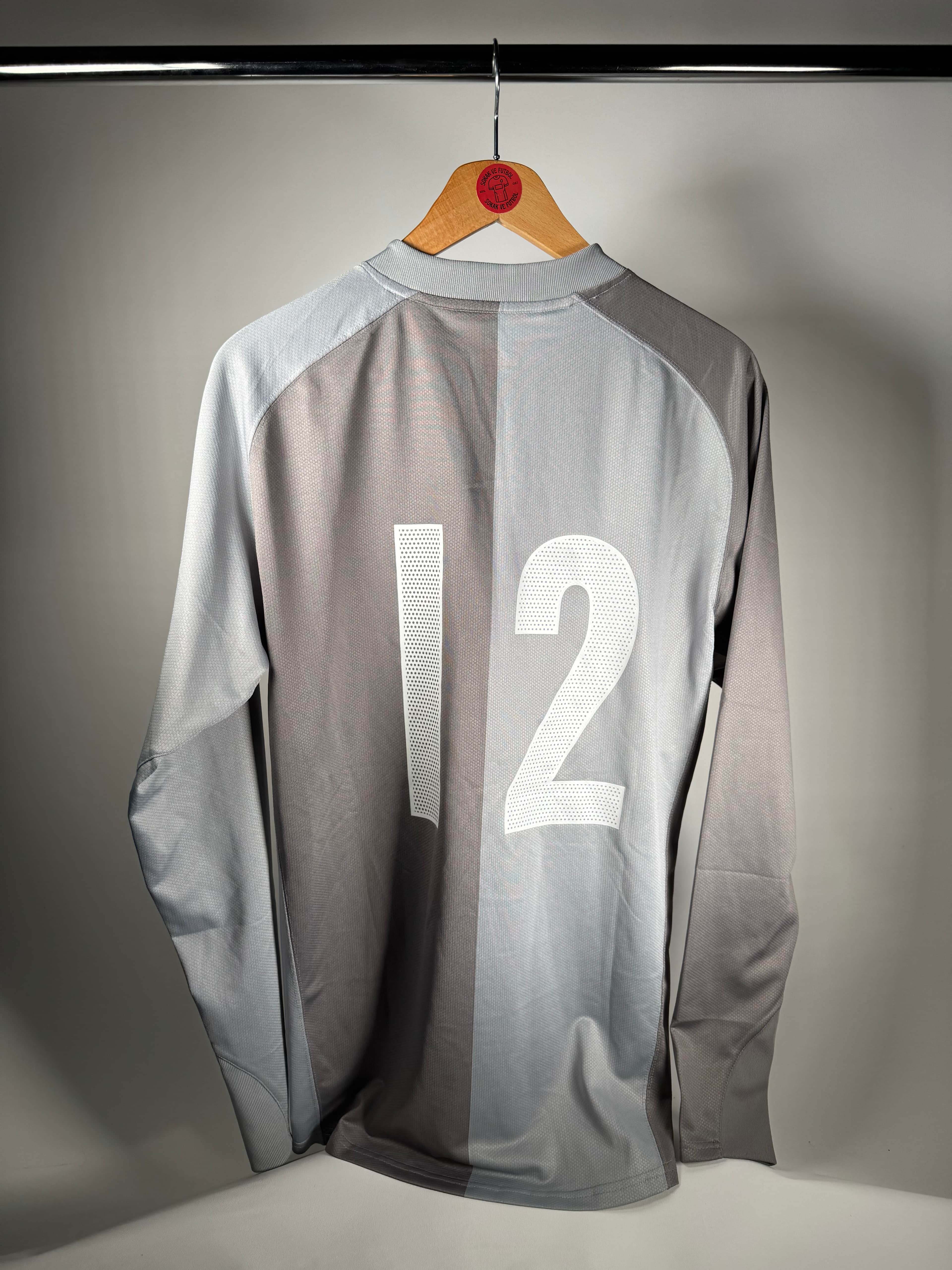 #12 TÜRKİYE A MİLLİ TAKIM 2004-2006 KALECİ FORMASI - MEDIUM
