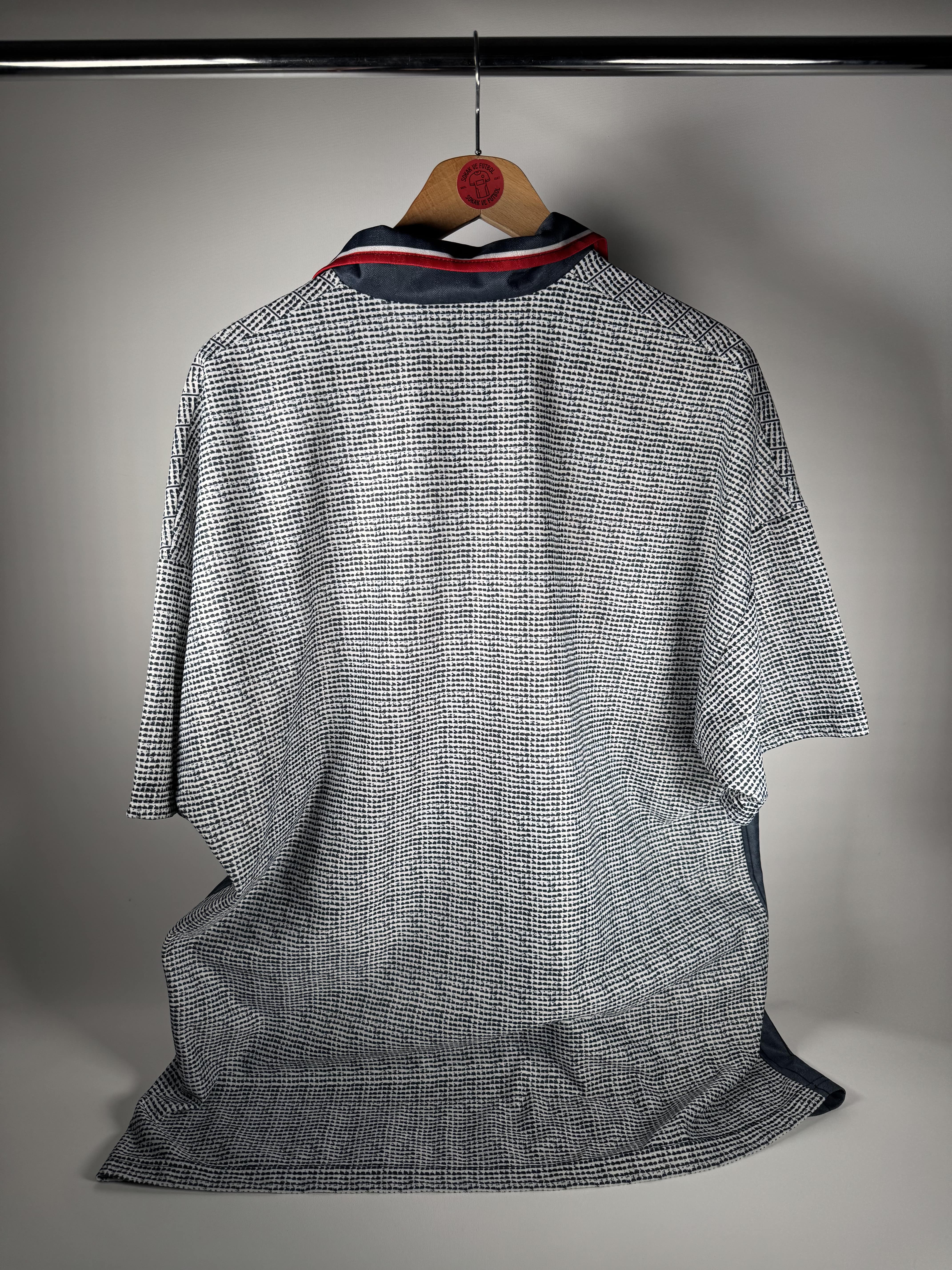 MANCHESTER UNITED 1995/1996 DEPLASMAN - XLARGE