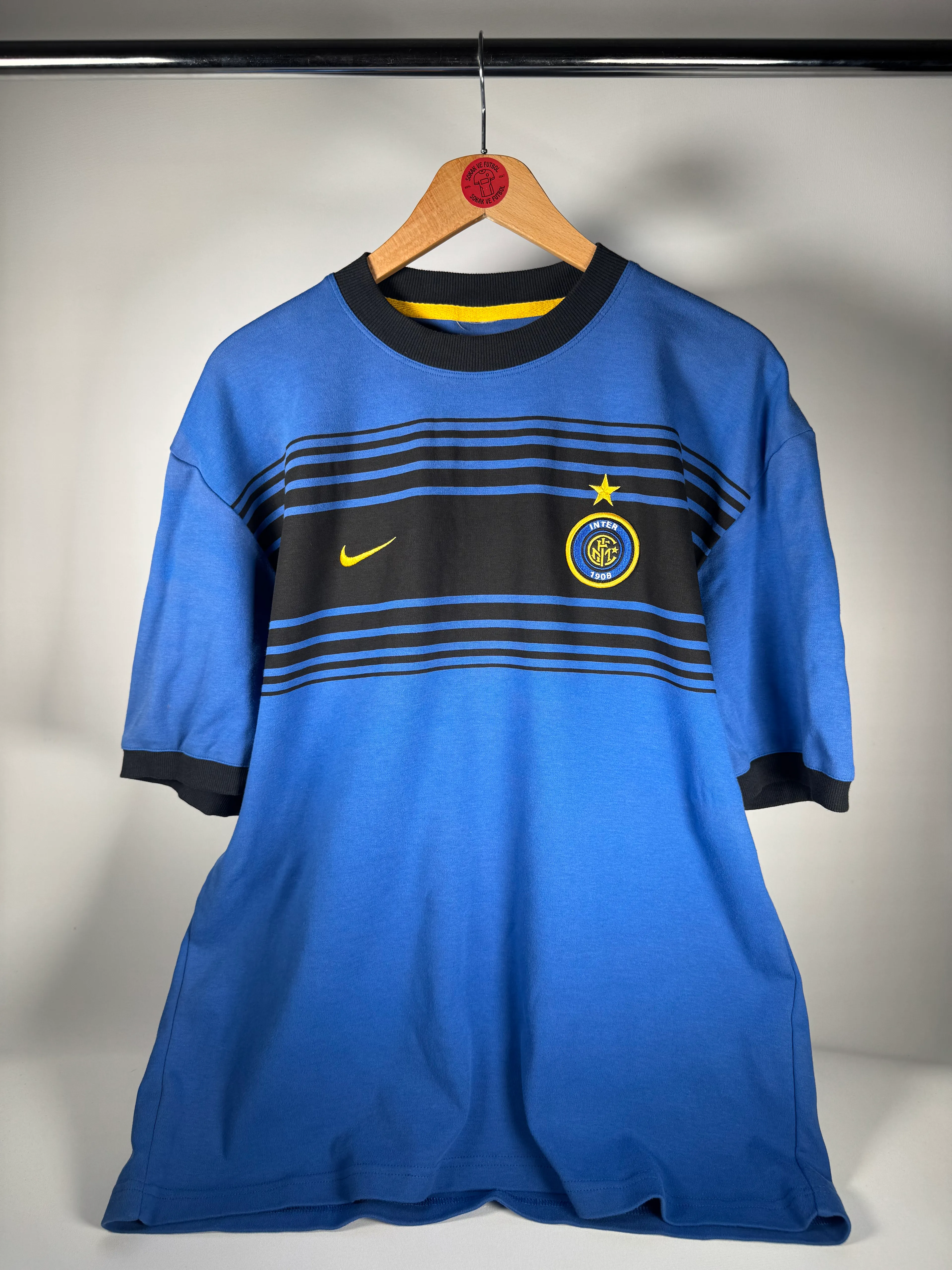 INTER 2002 ANTRENMAN T-SHIRT - LARGE