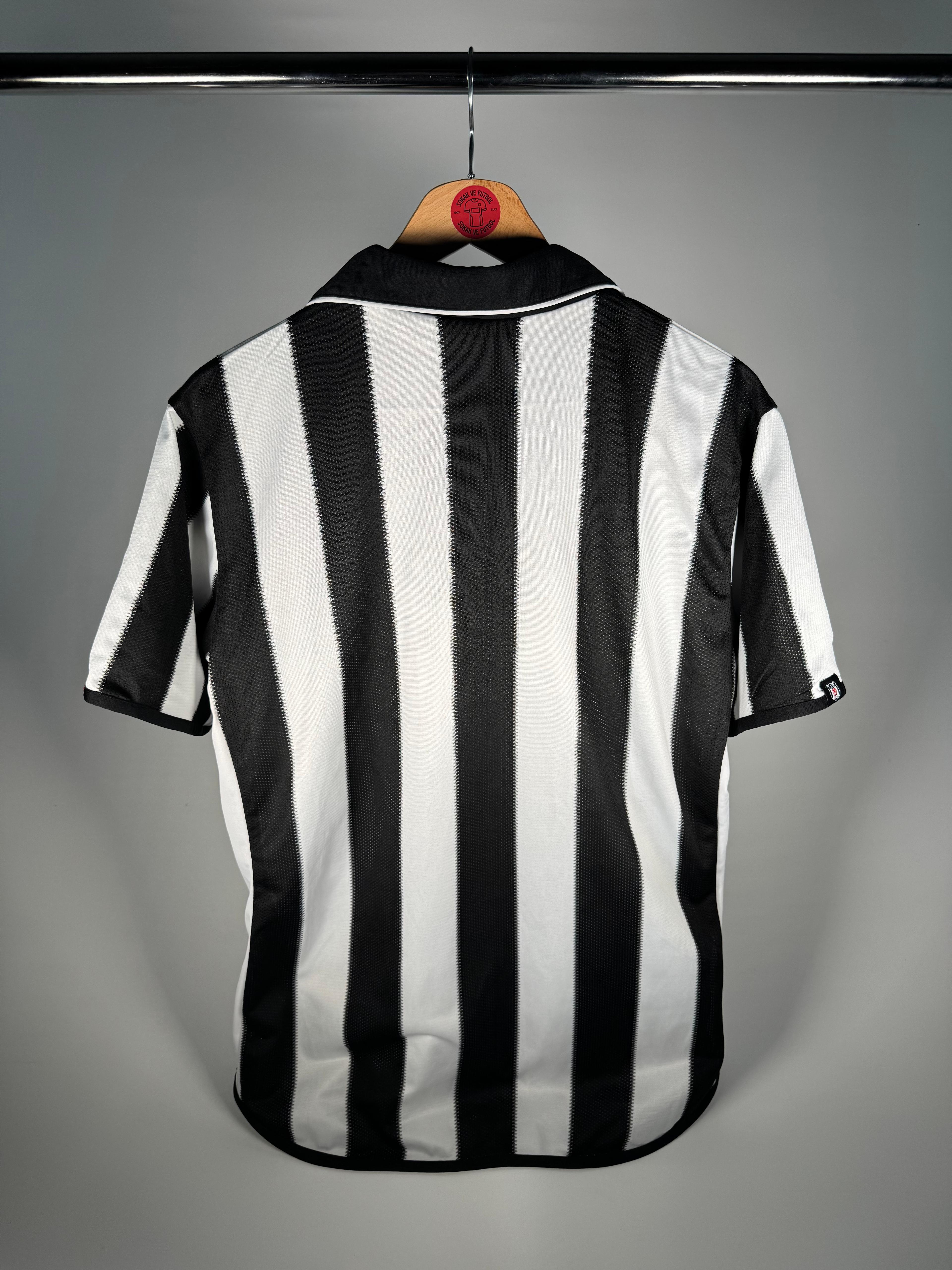 BEŞİKTAŞ İNÖNÜ STADYUMU ÖZEL FORMA 2013 - LARGE 