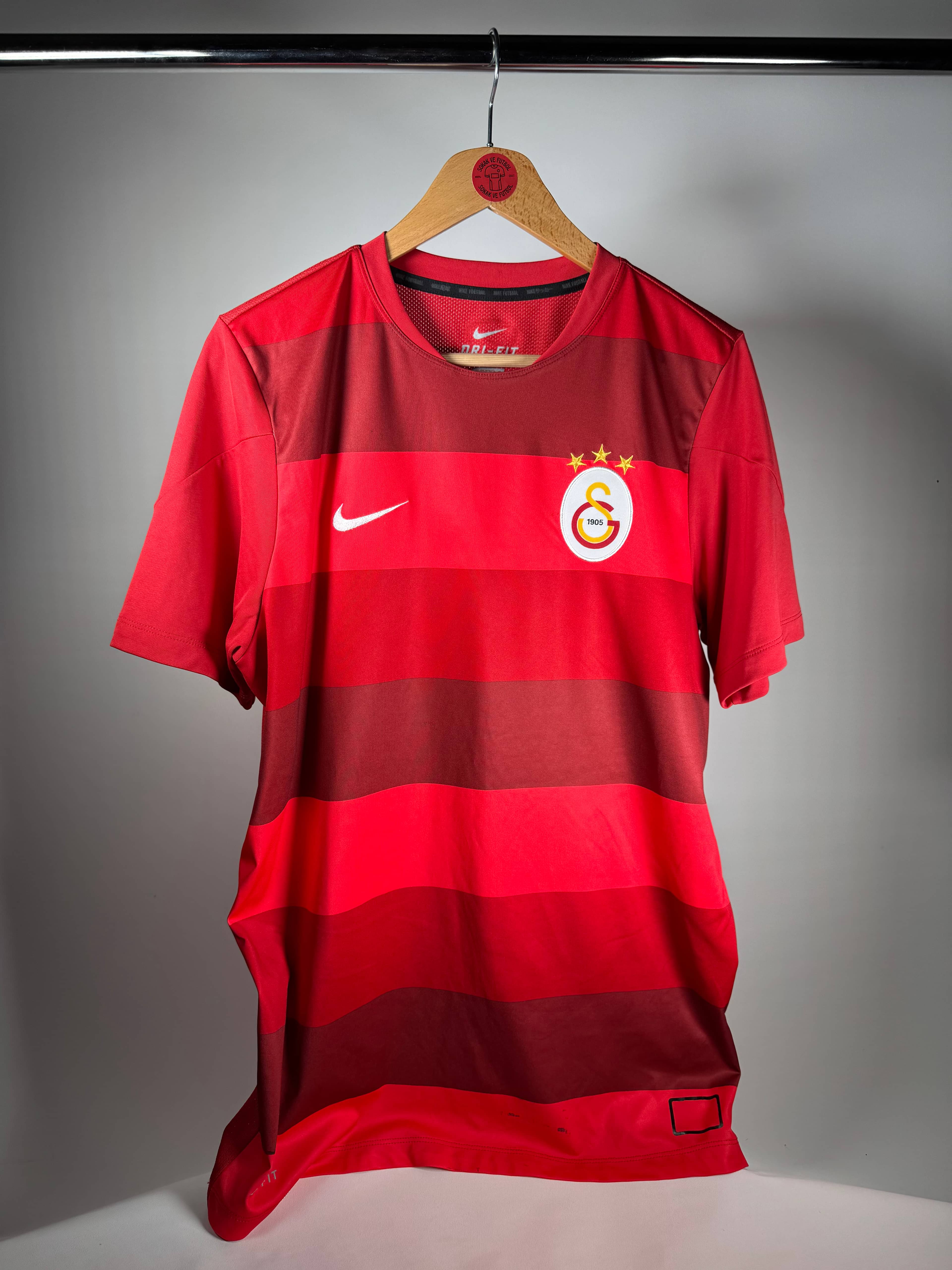 GALATASARAY 2O13-2014 ANTRENMAN FORMASI - LARGE