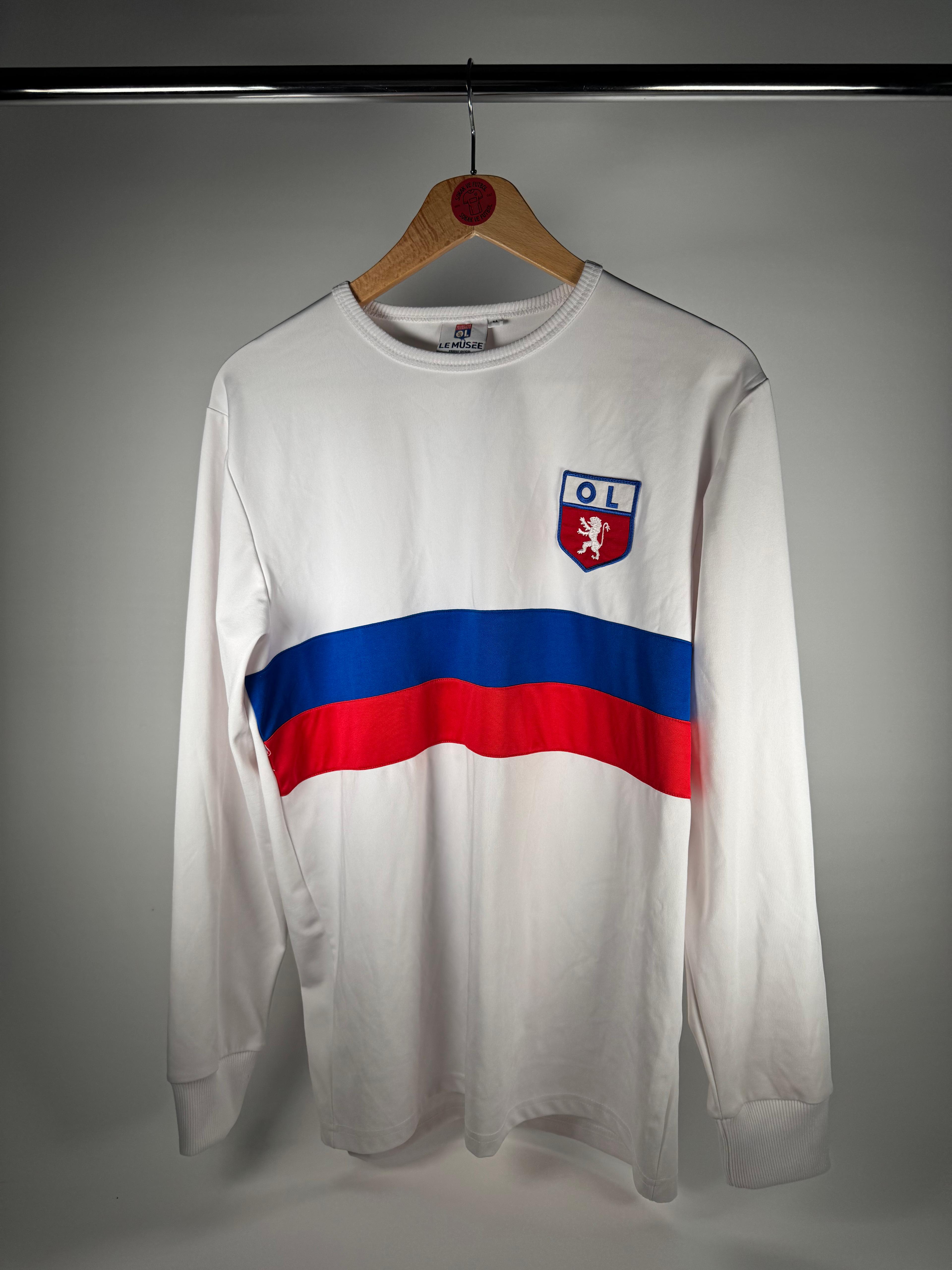 OLYMPIQUE LYON RETRO ANTRENMAN FORMASI - MEDIUM