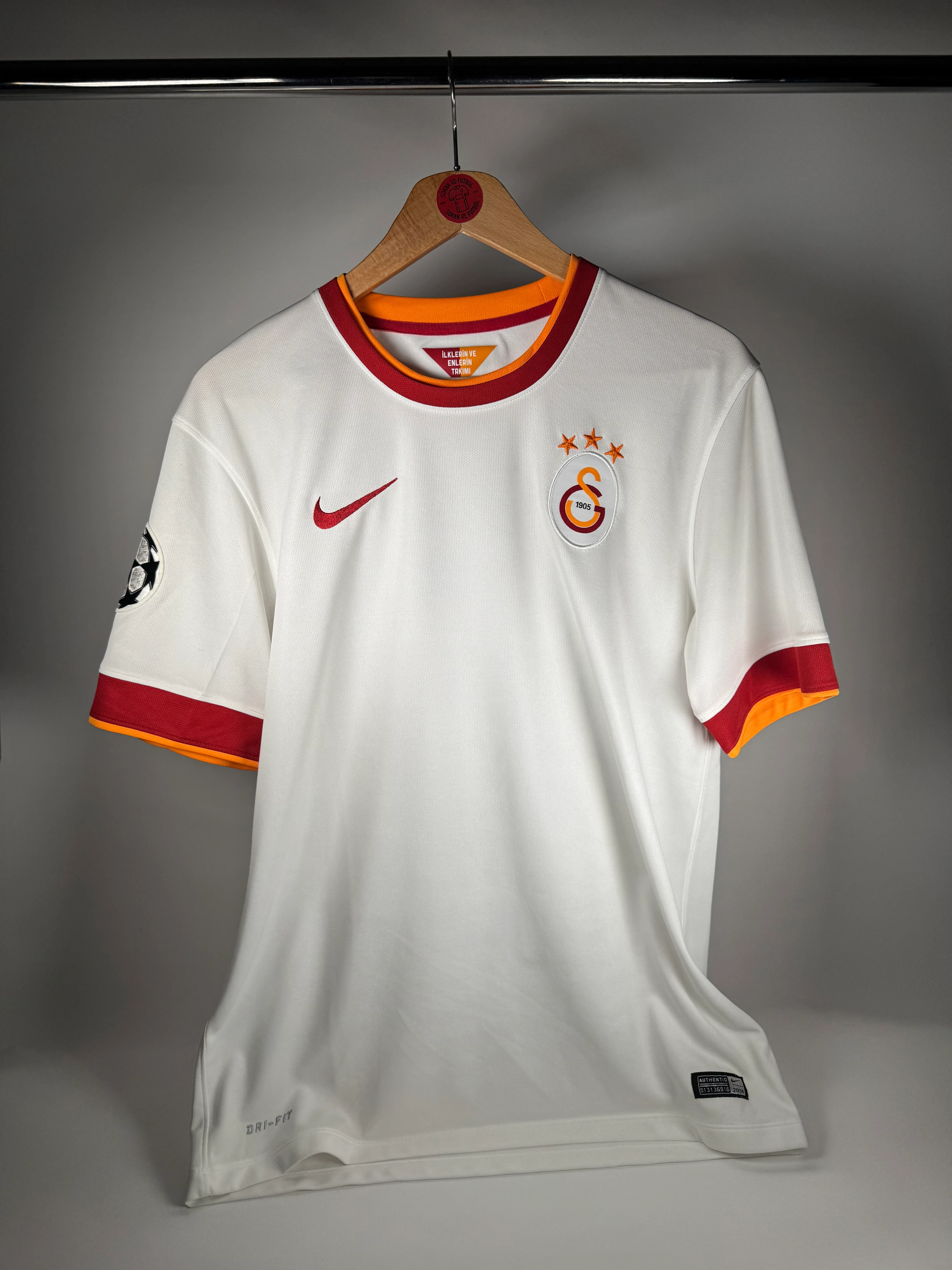 #17 BURAK YILMAZ GALATASARAY 2014/2015 DEPLASMAN - MEDIUM