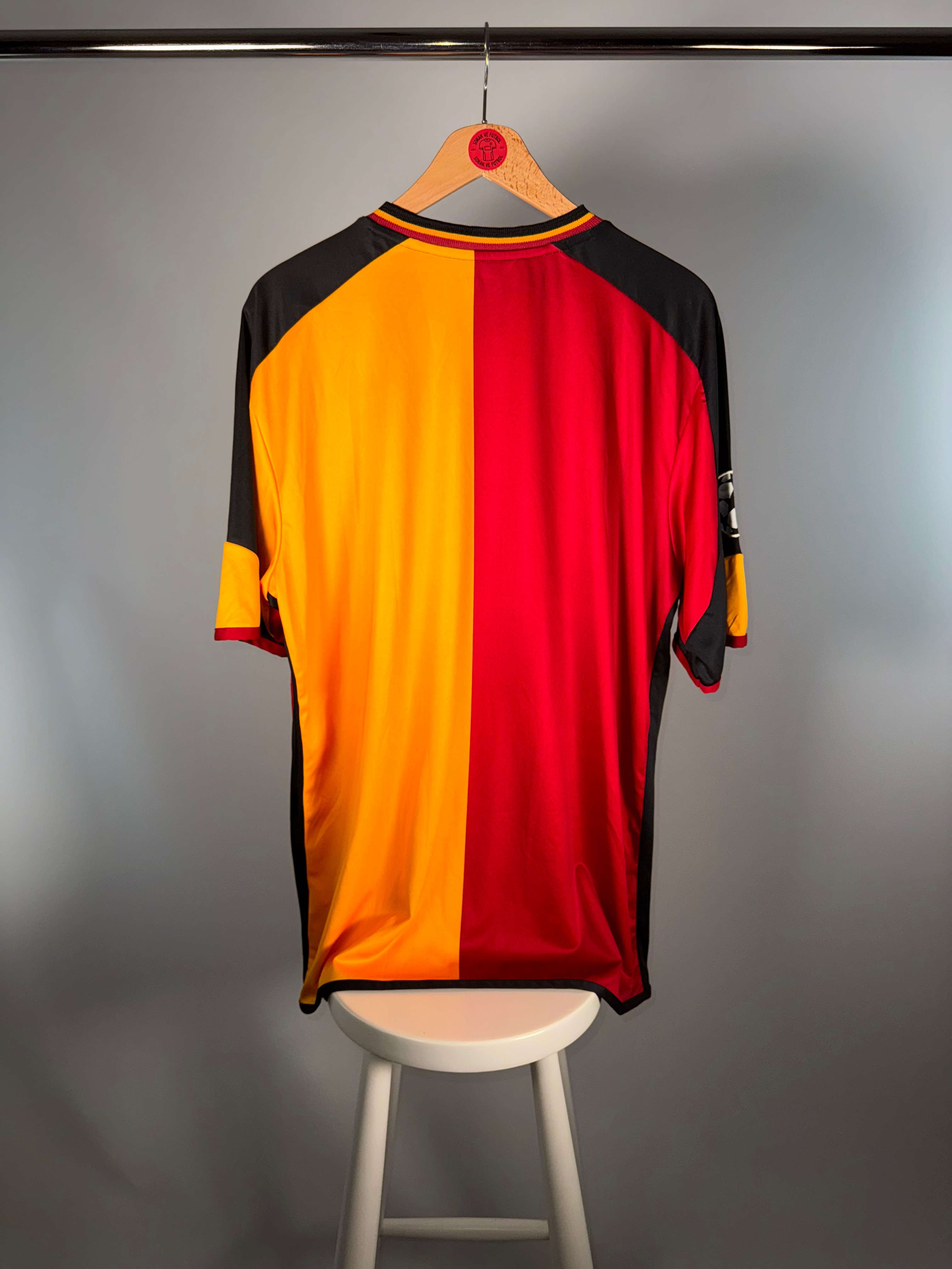 GALATASARAY 2001/2002 REMAKE - X LARGE 