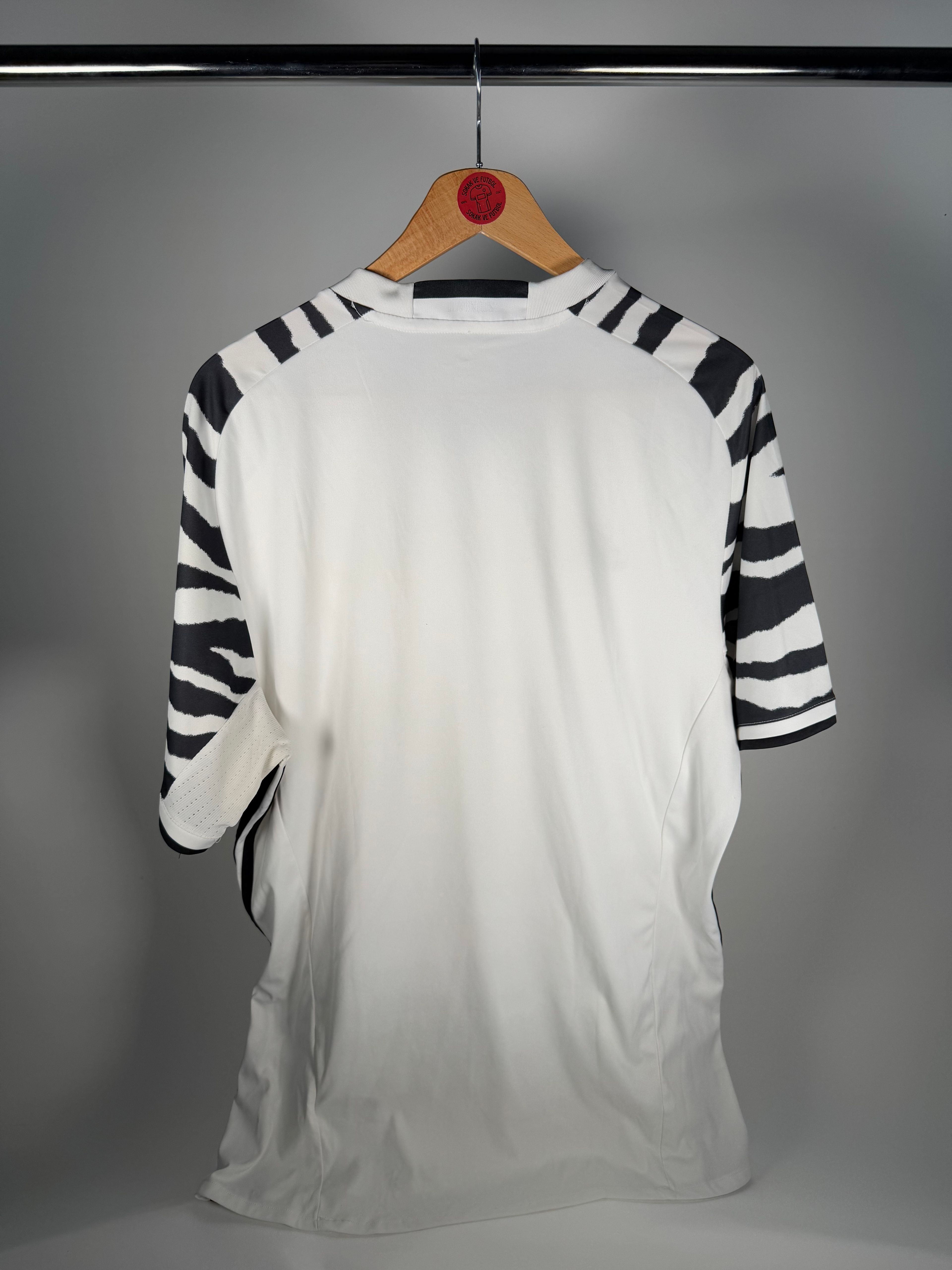 JUVENTUS 2016-2017 İÇ SAHA - X LARGE 