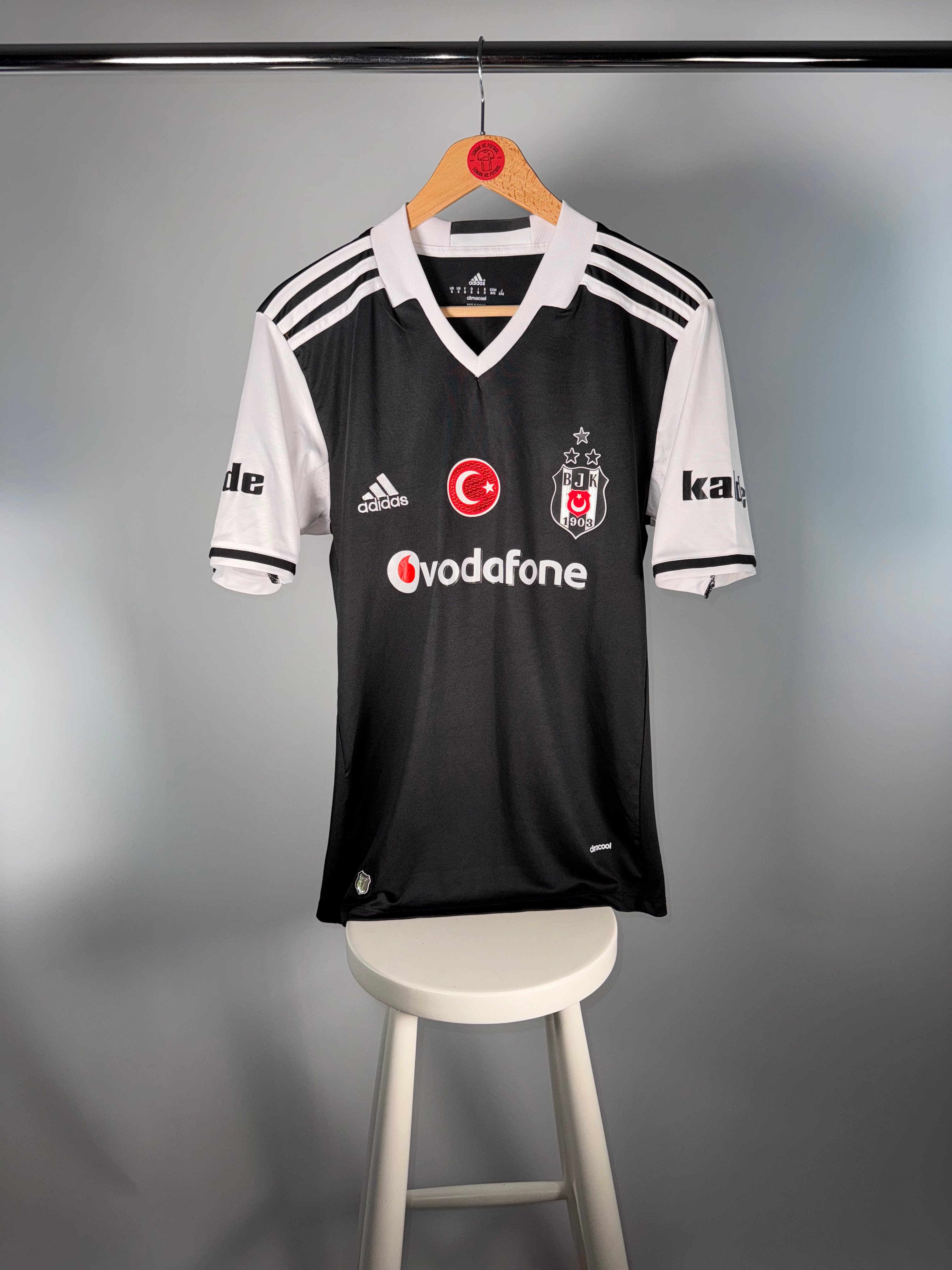 BEŞİKTAŞ 2016/2017 DIŞ SAHA - SMALL