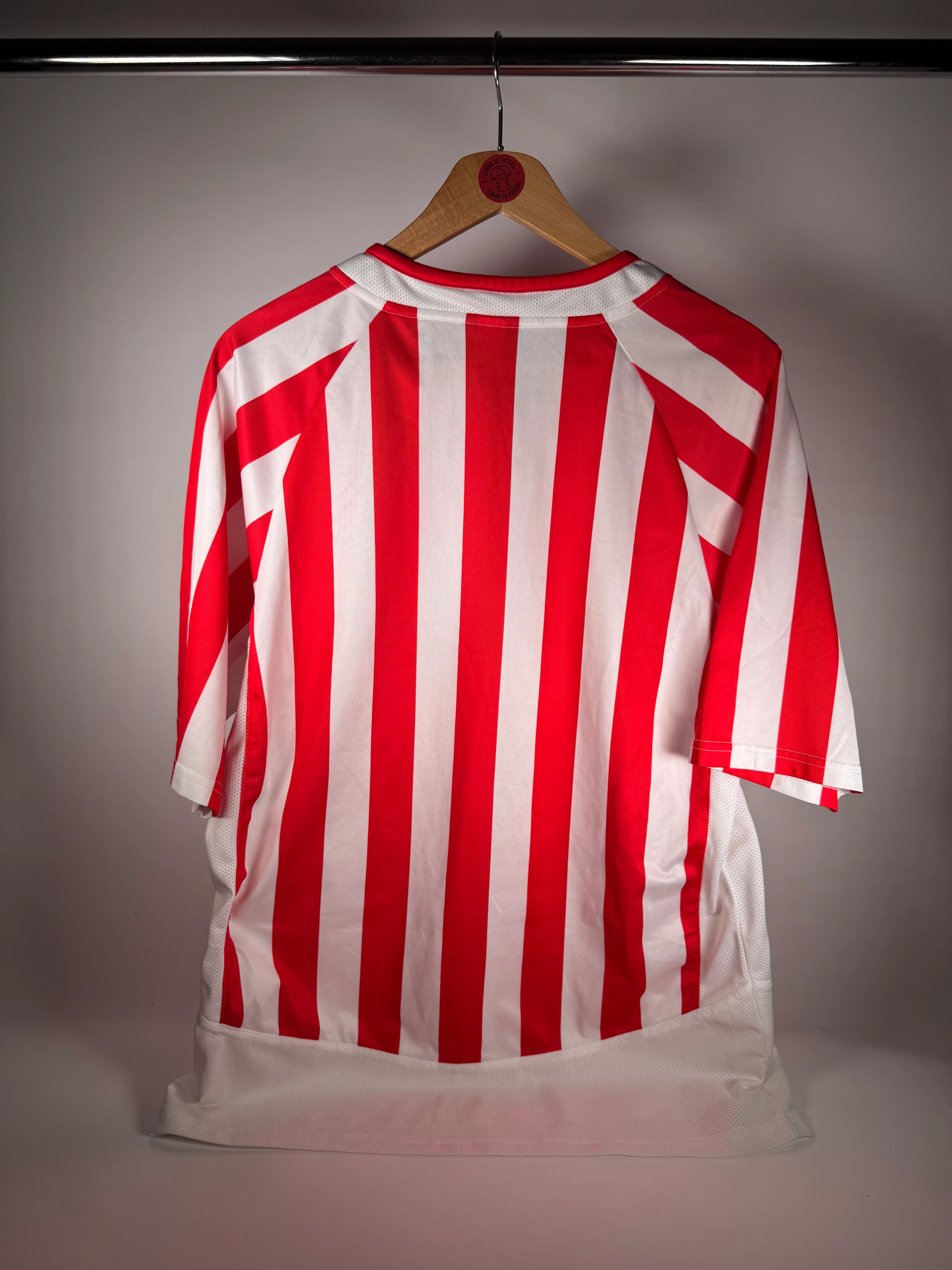 SLİGO ROVERS 2005 İÇ SAHA - MEDIUM