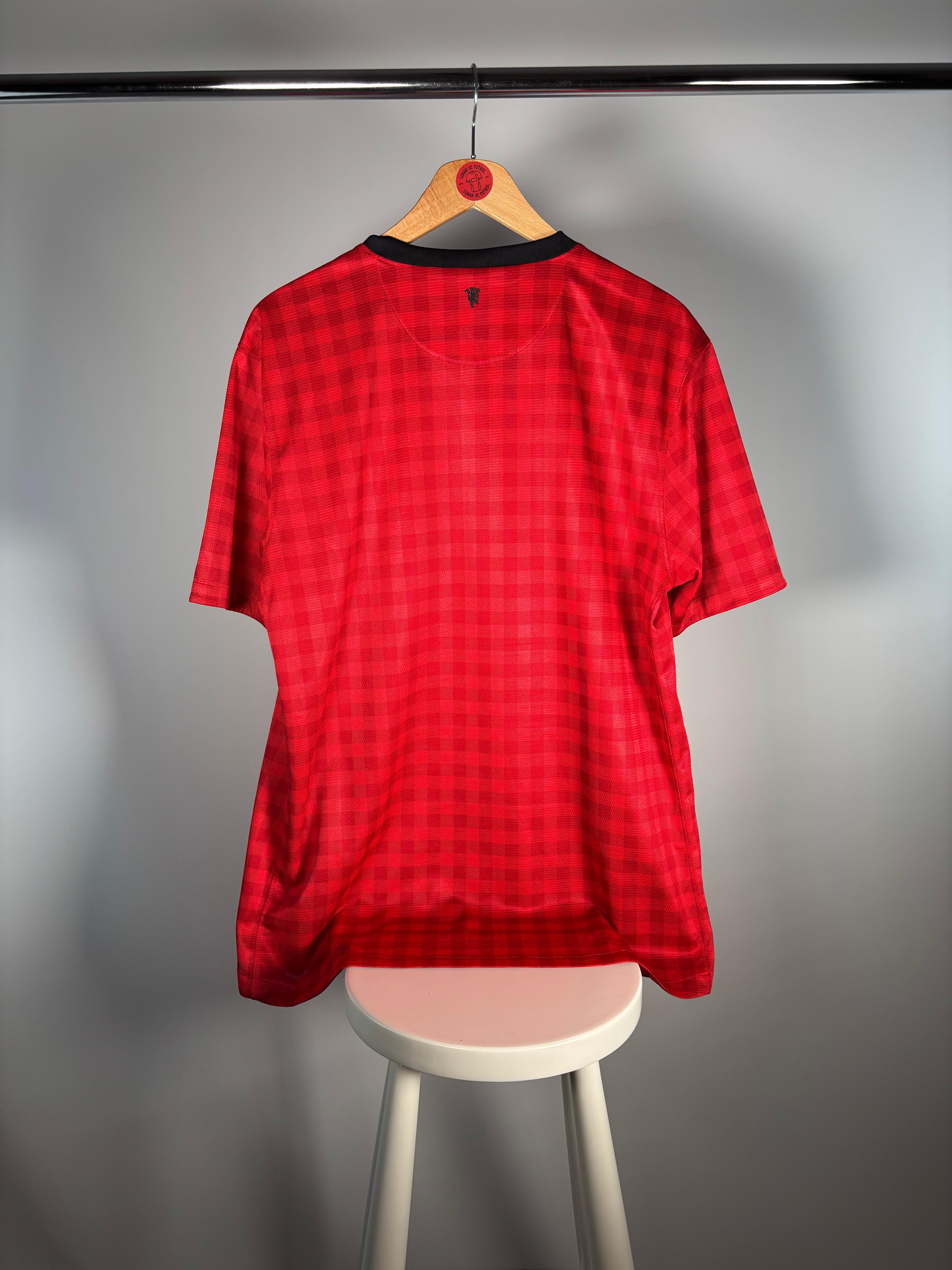 MANCHESTER UNITED 2012/2013 İÇ SAHA - LARGE 