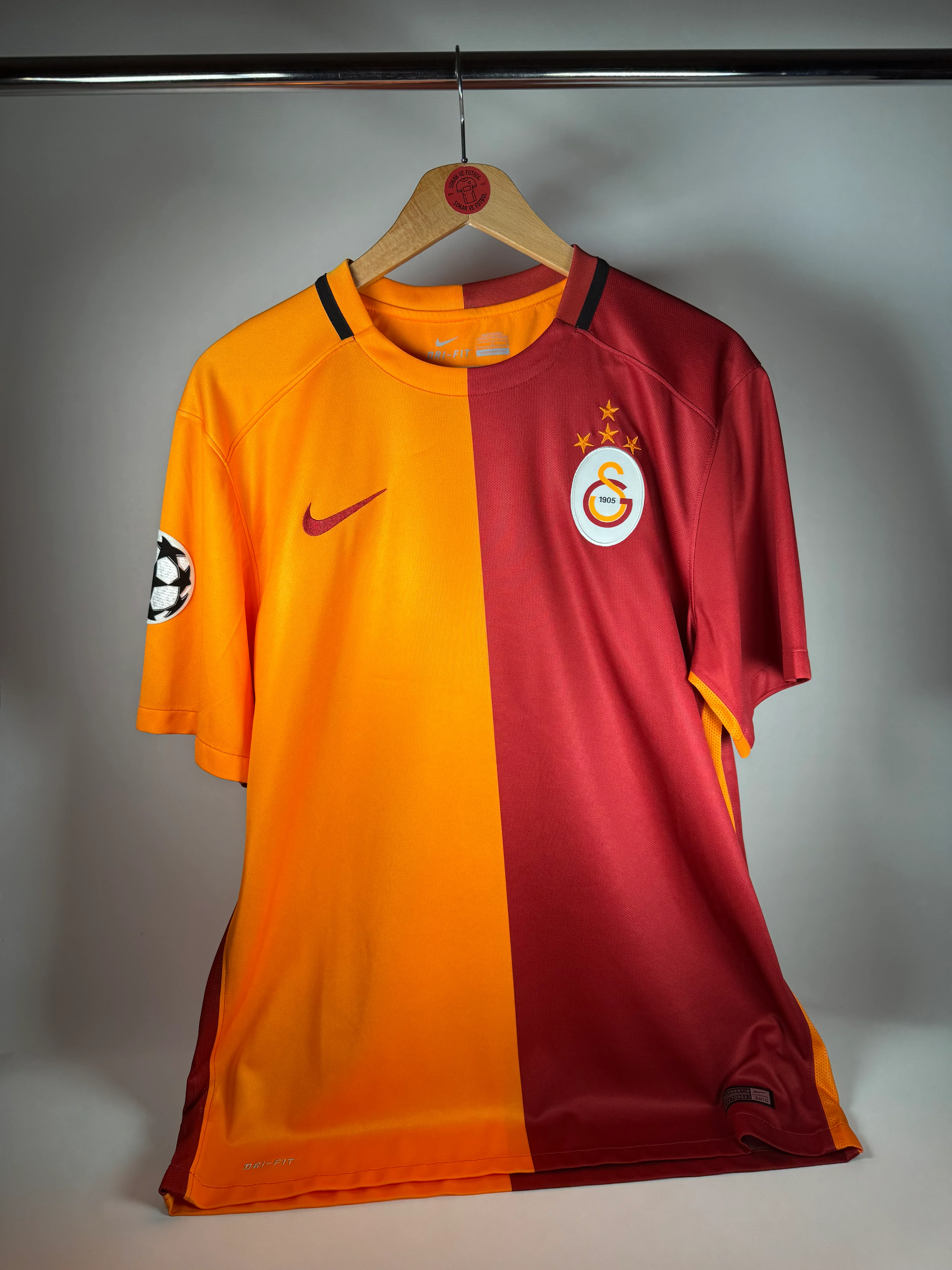 #10 SNEIJDER GALATASARAY 2015/2016 İÇ SAHA - LARGE