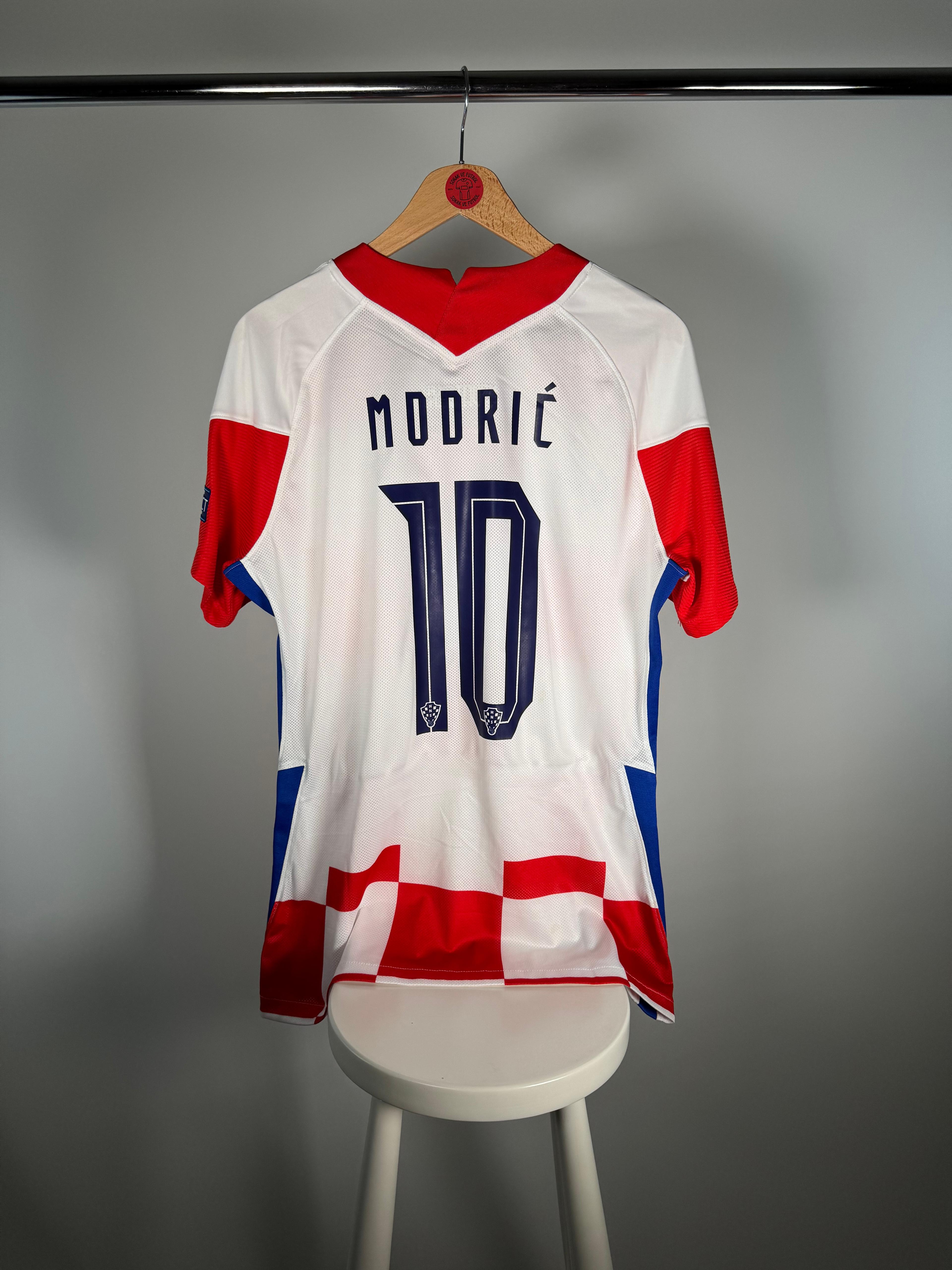 #10 MODRIC HIRVATİSTAN 2020 İÇ SAHA - LARGE 
