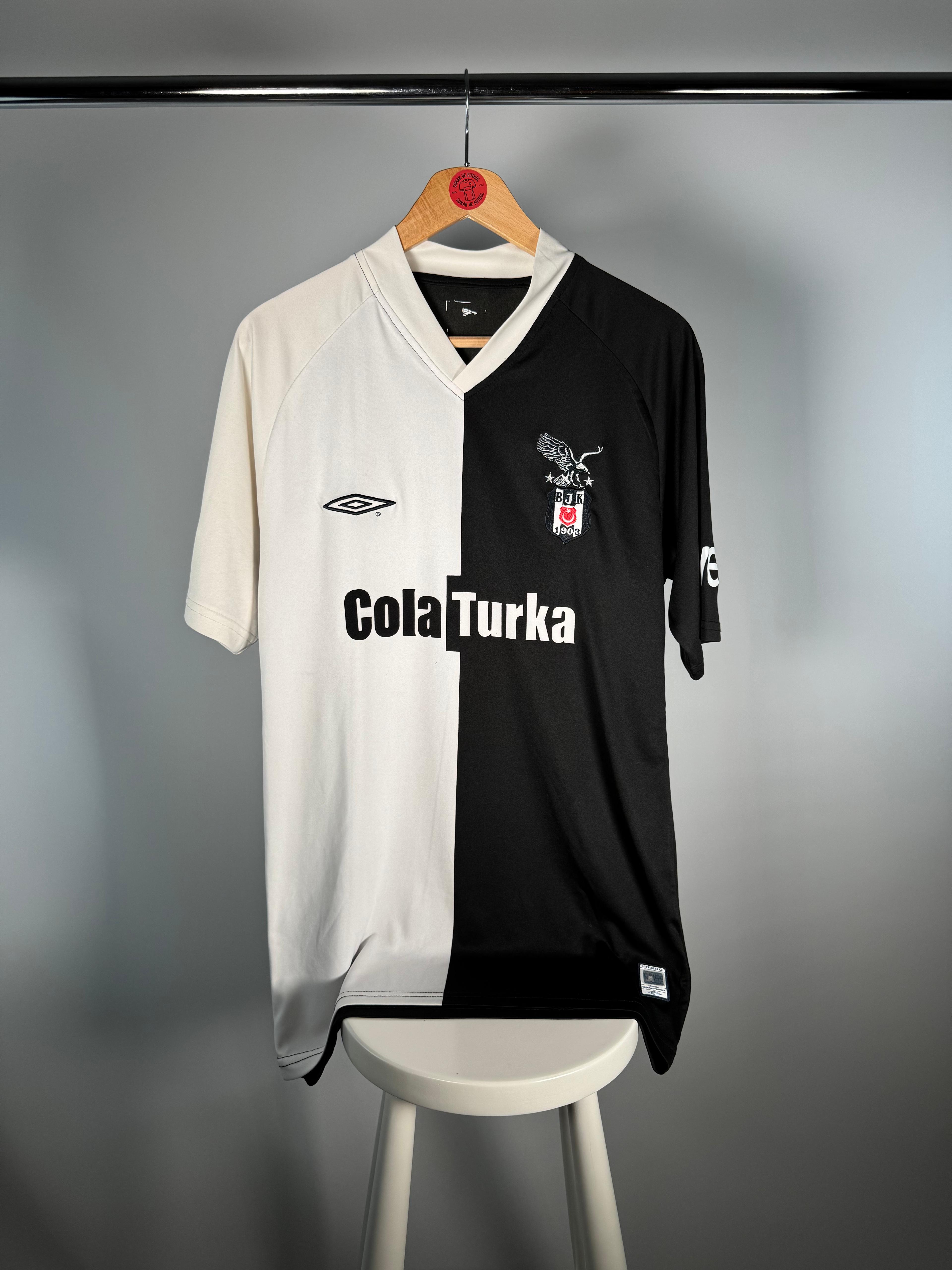 BEŞİKTAŞ 2005/2006 ALTERNATİF - MEDIUM