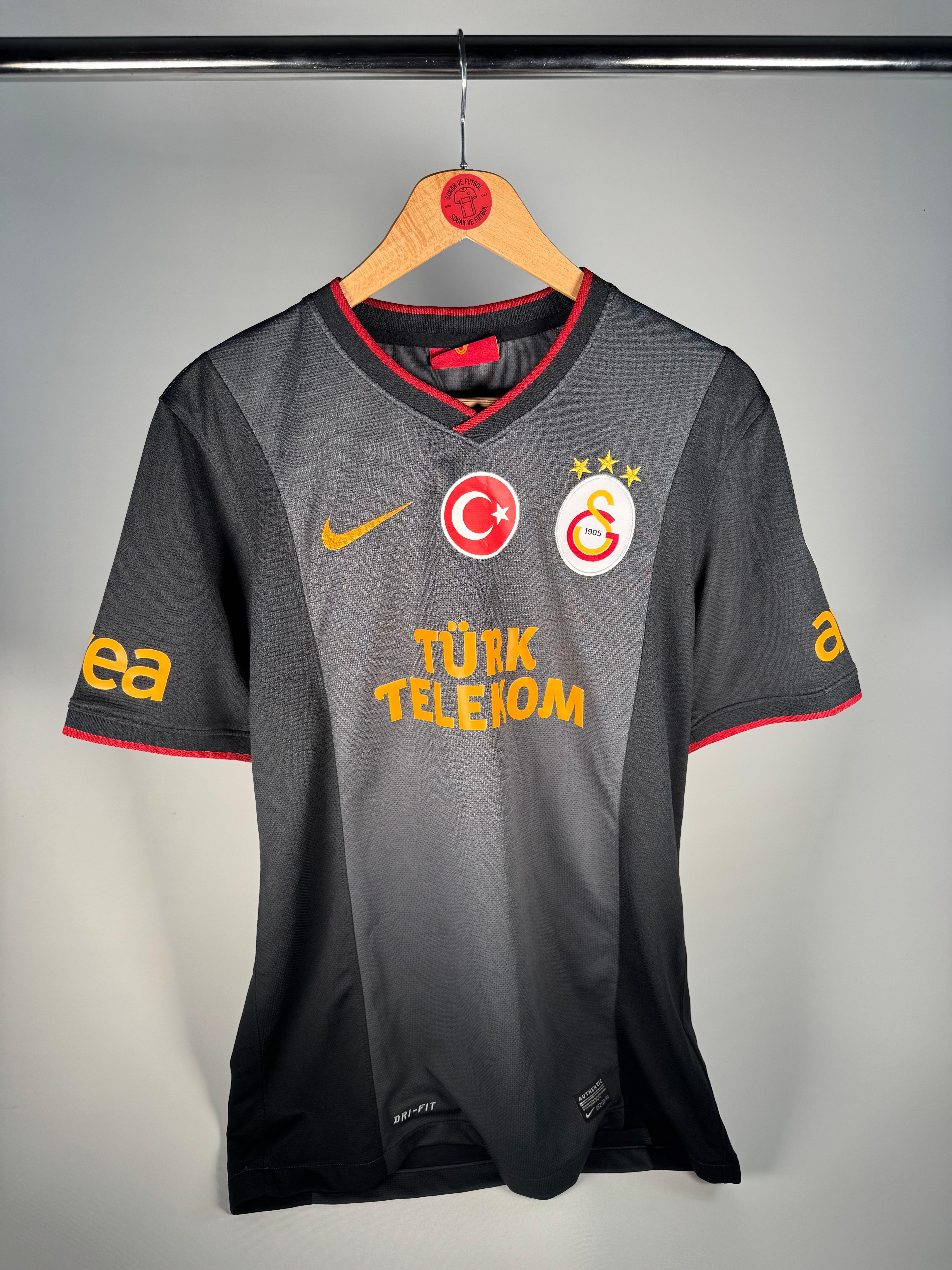 #14 HAJROVIC GALATASARAY 2013-2014 DIŞ SAHA - MEDIUM