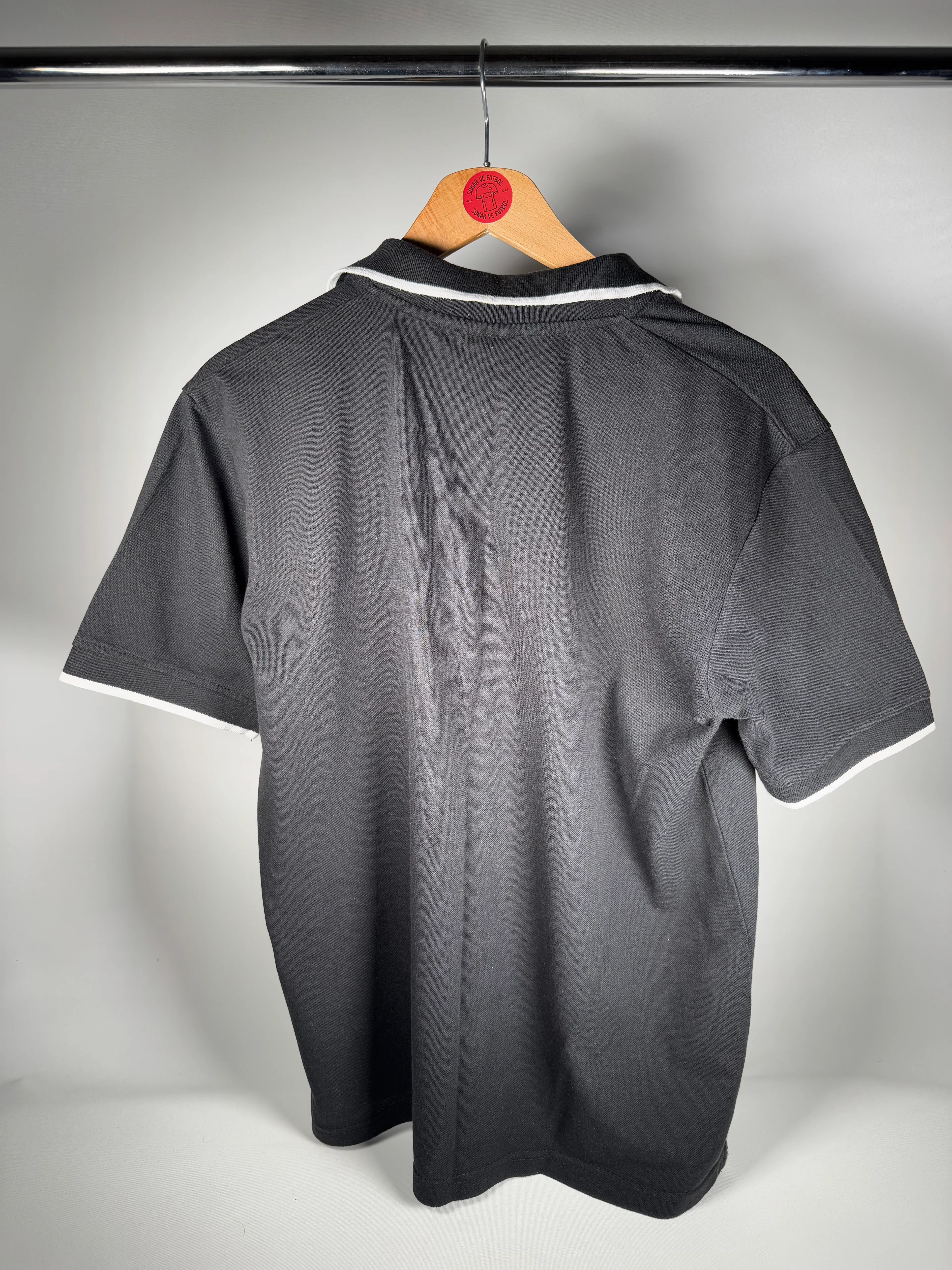 NEWCASTLE UNITED POLO YAKA T-SHIRT -  MEDIUM