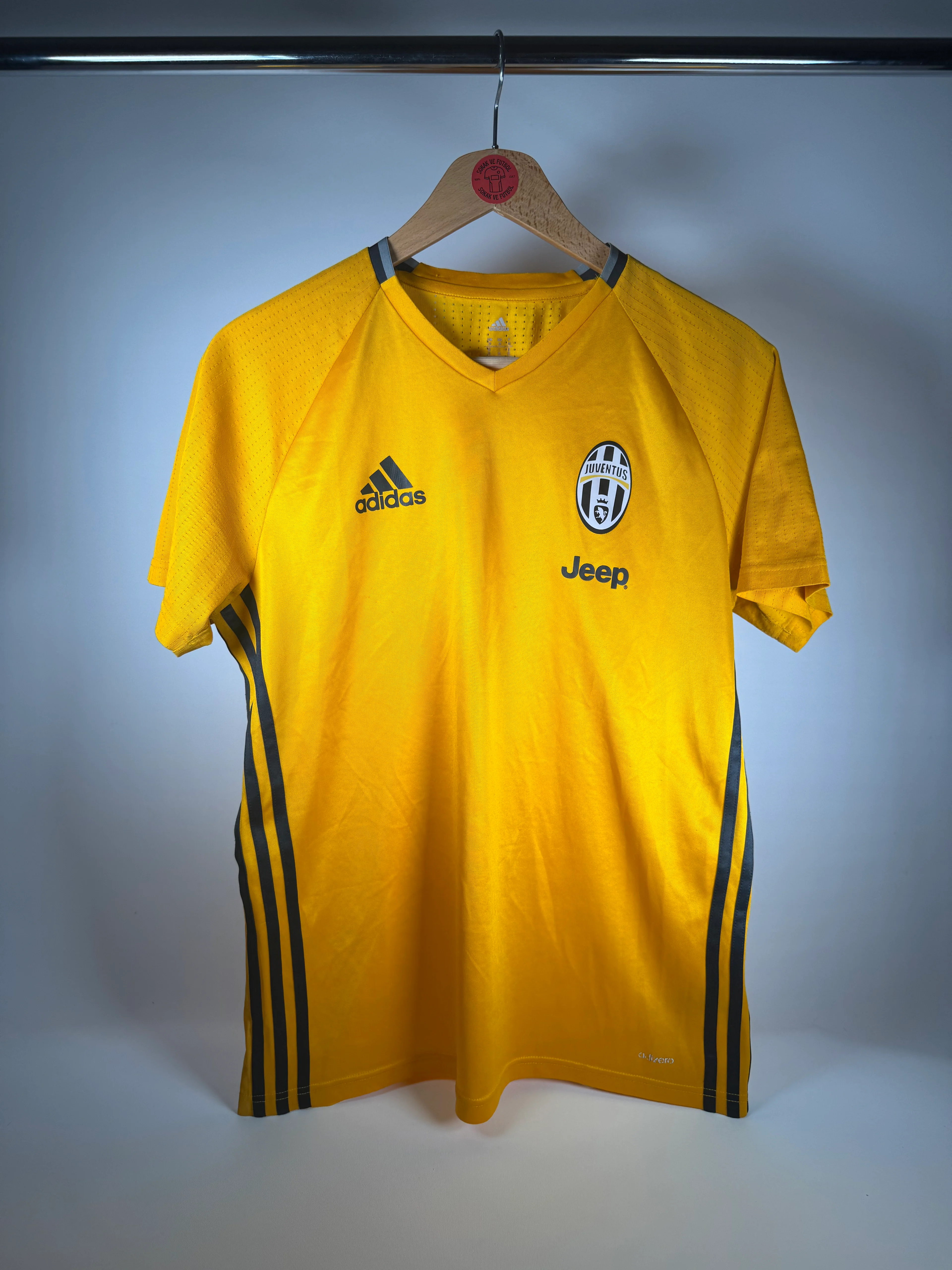 JUVENTUS 2016 ANTRENMAN - MEDIUM