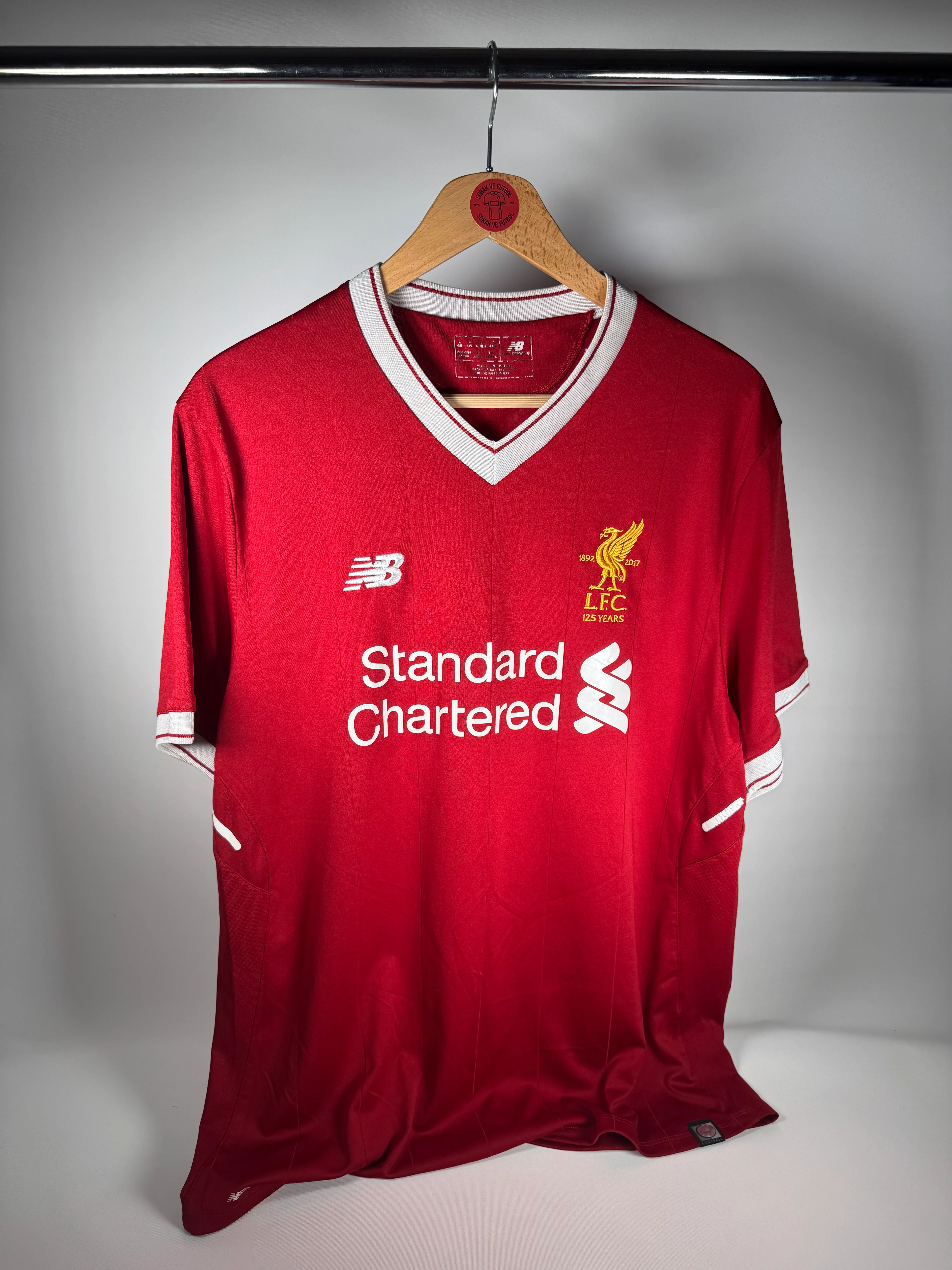 LIVERPOOL FC 2017-2018 İÇ SAHA - LARGE