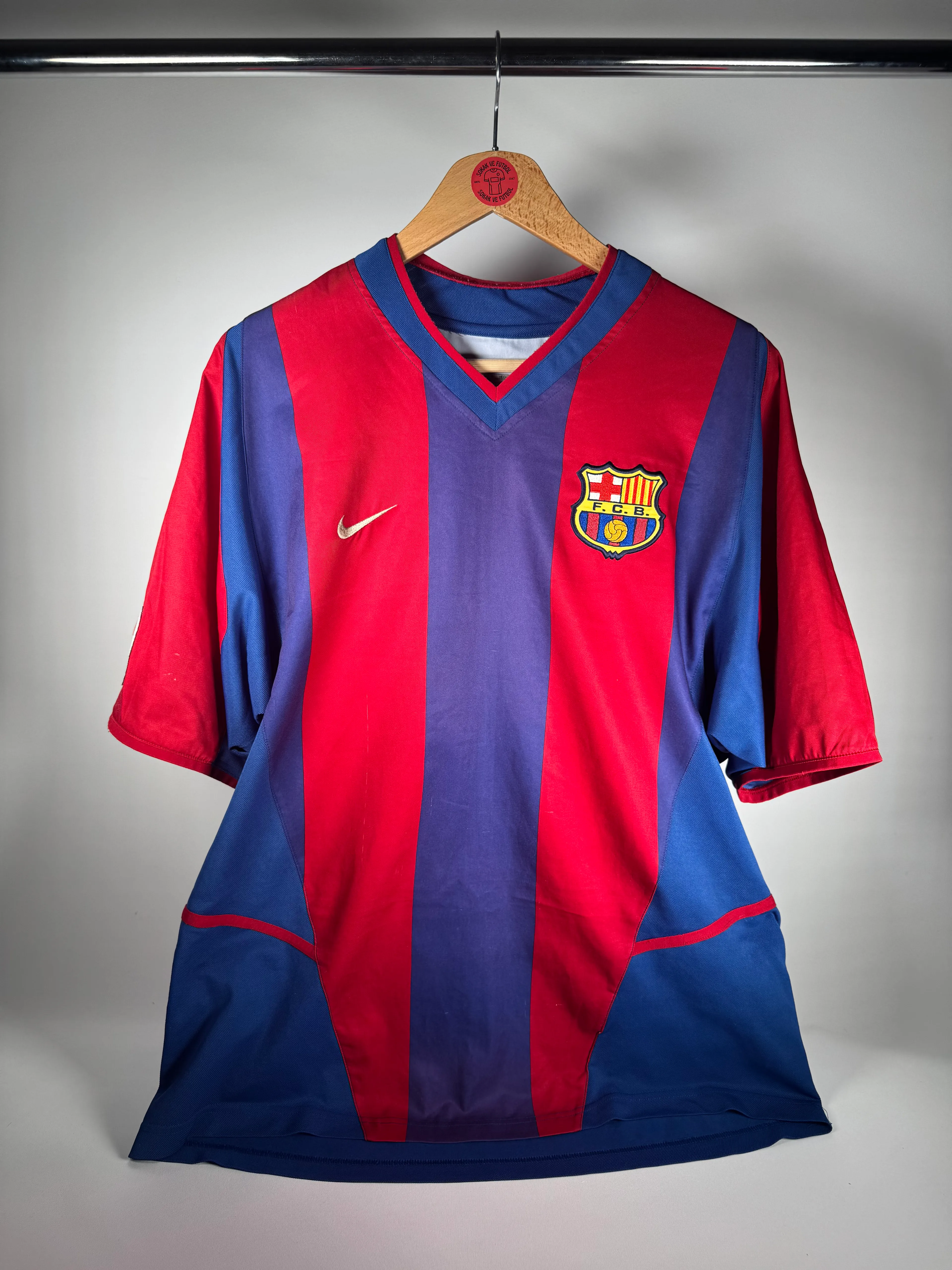 BARCELONA 2002/2003 İÇ SAHA - MEDIUM