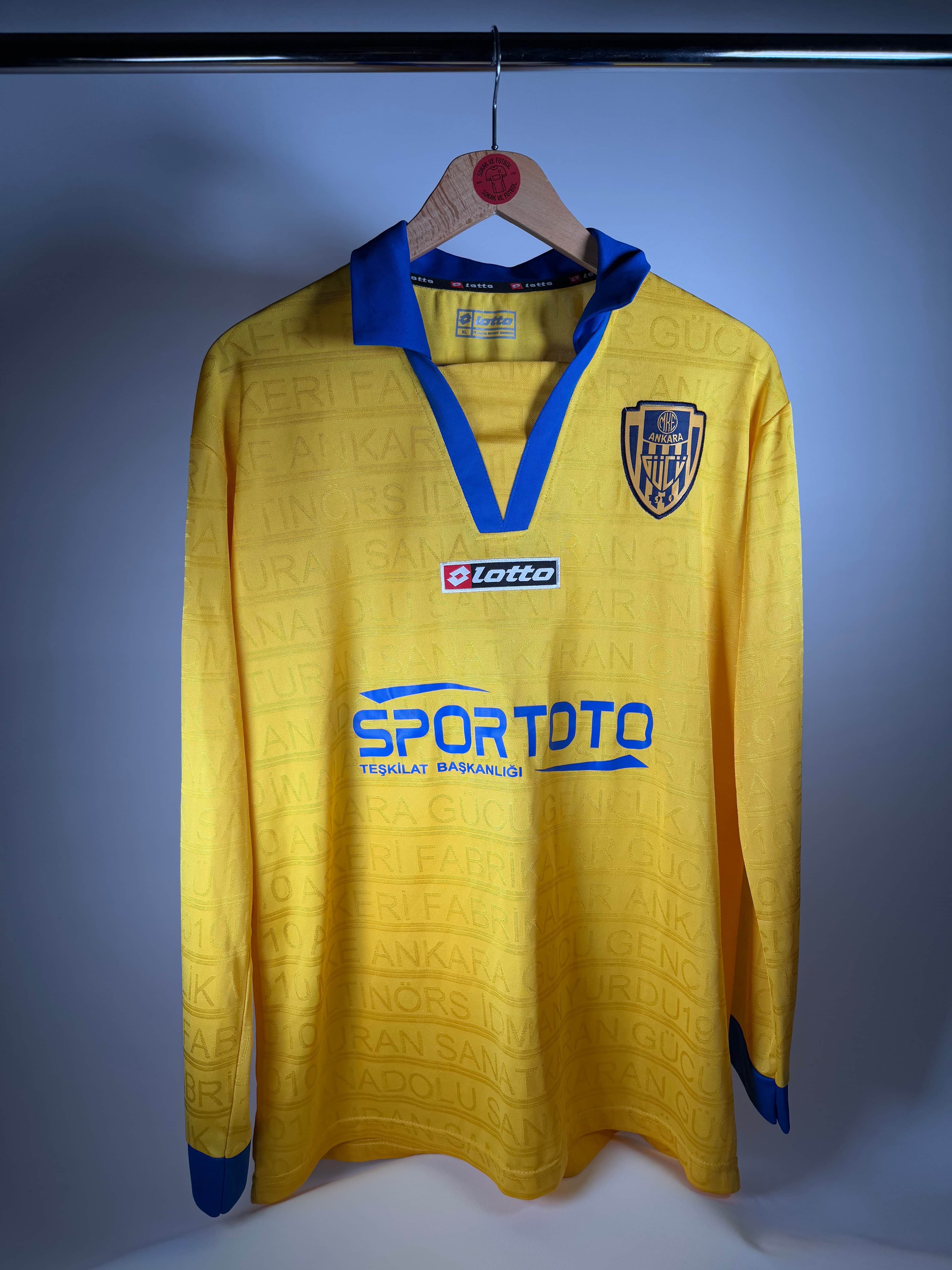 #06 MKE ANKARAGÜCÜ 2011-2012 DIŞ SAHA - X LARGE