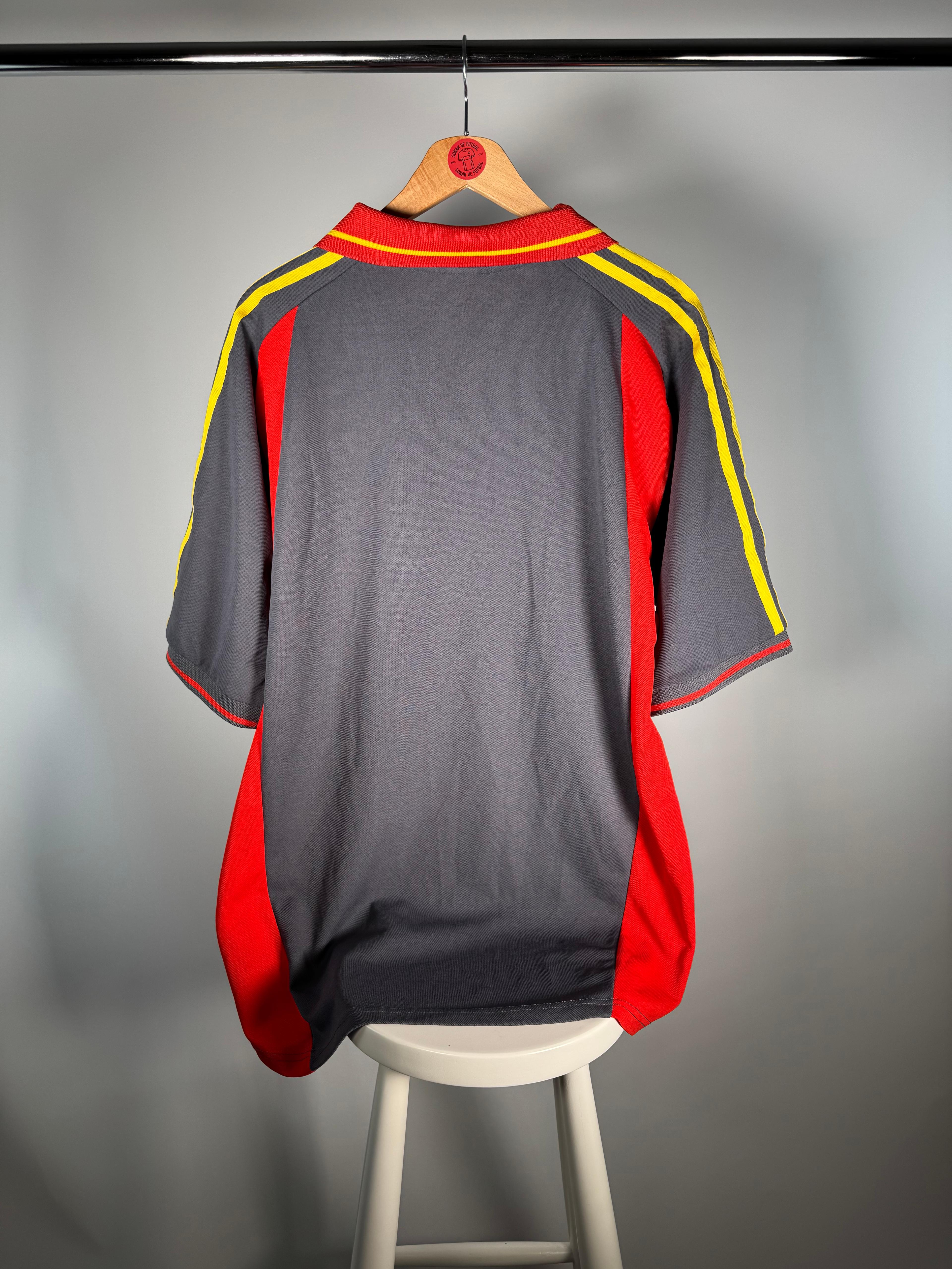 GALATASARAY 2000/2001 DIŞ SAHA - LARGE
