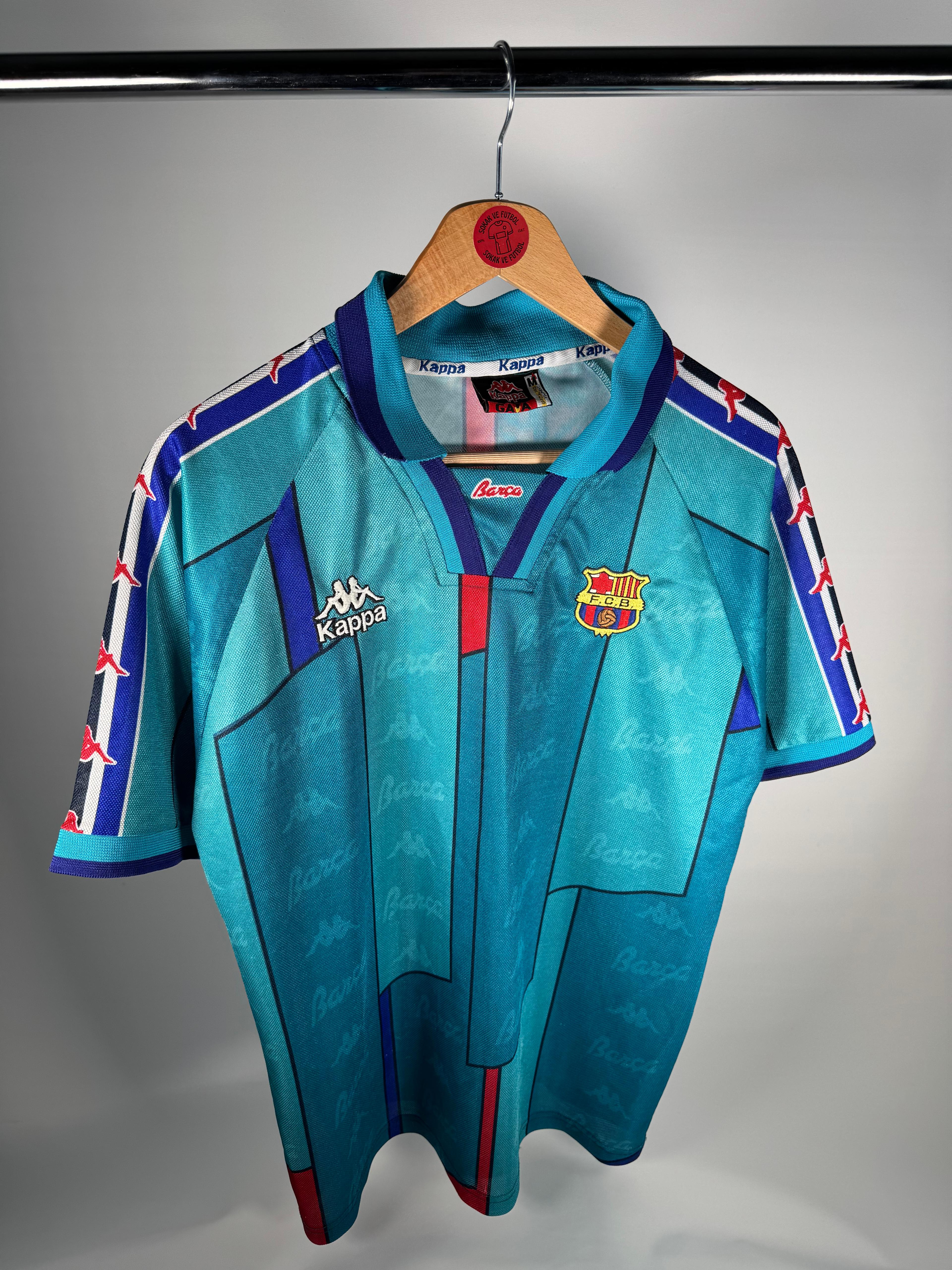 BARCELONA 1995-1997 DIŞ SAHA - MEDIUM