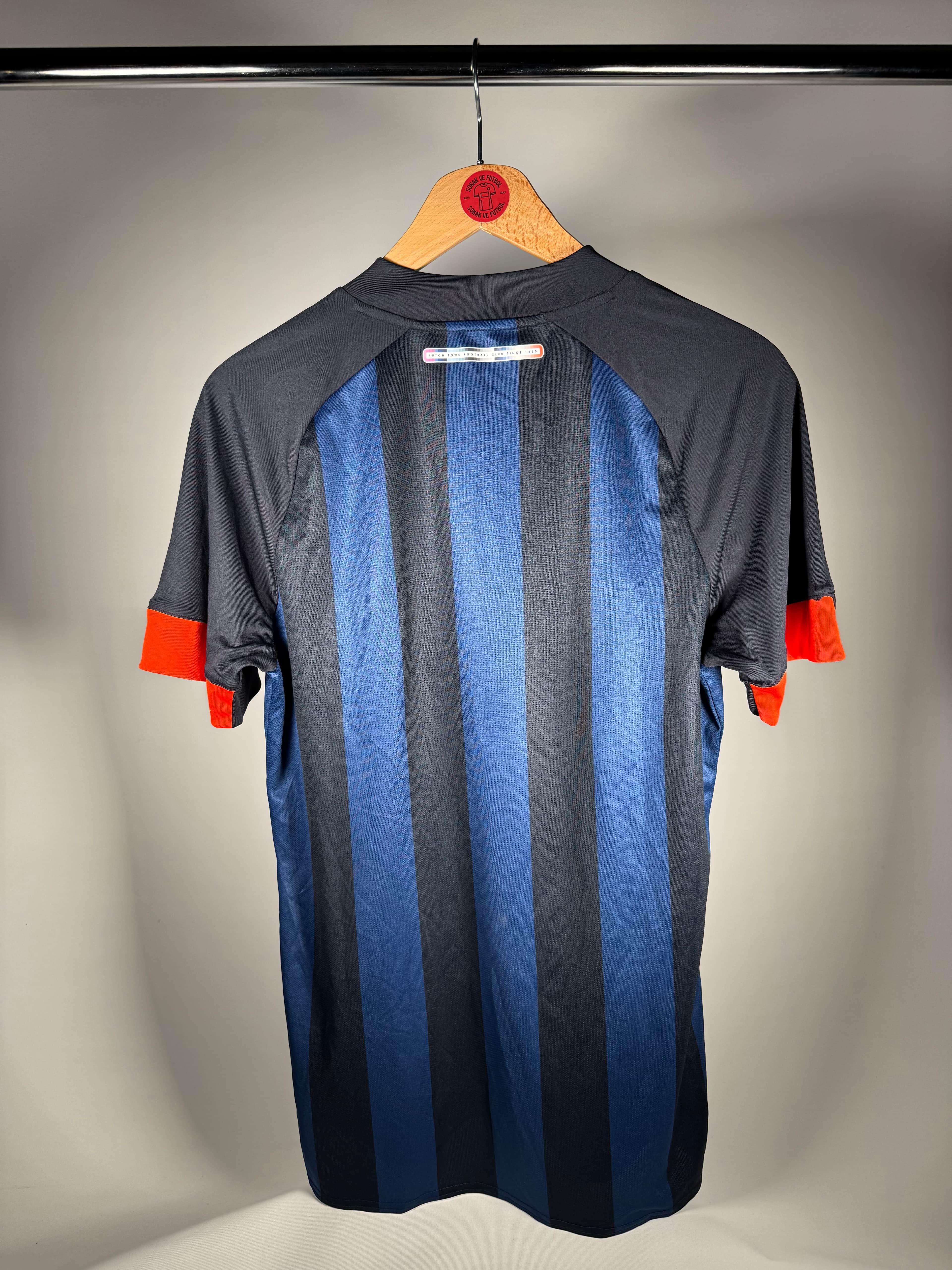 LUTON TOWN 2022-2023 ALTERNATIF - SMALL 