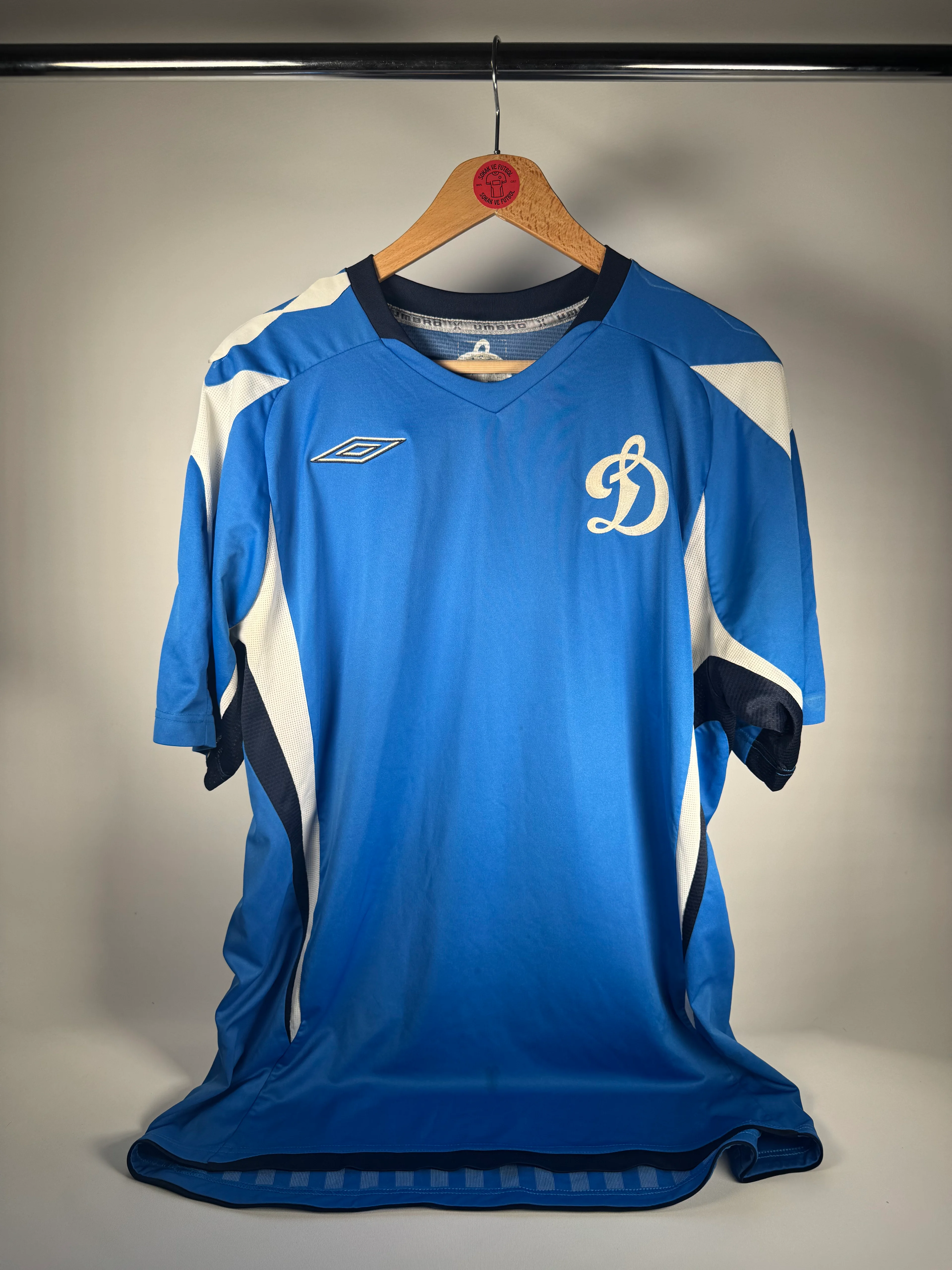 DINAMO MOSKOVA 2006 İÇ SAHA - LARGE