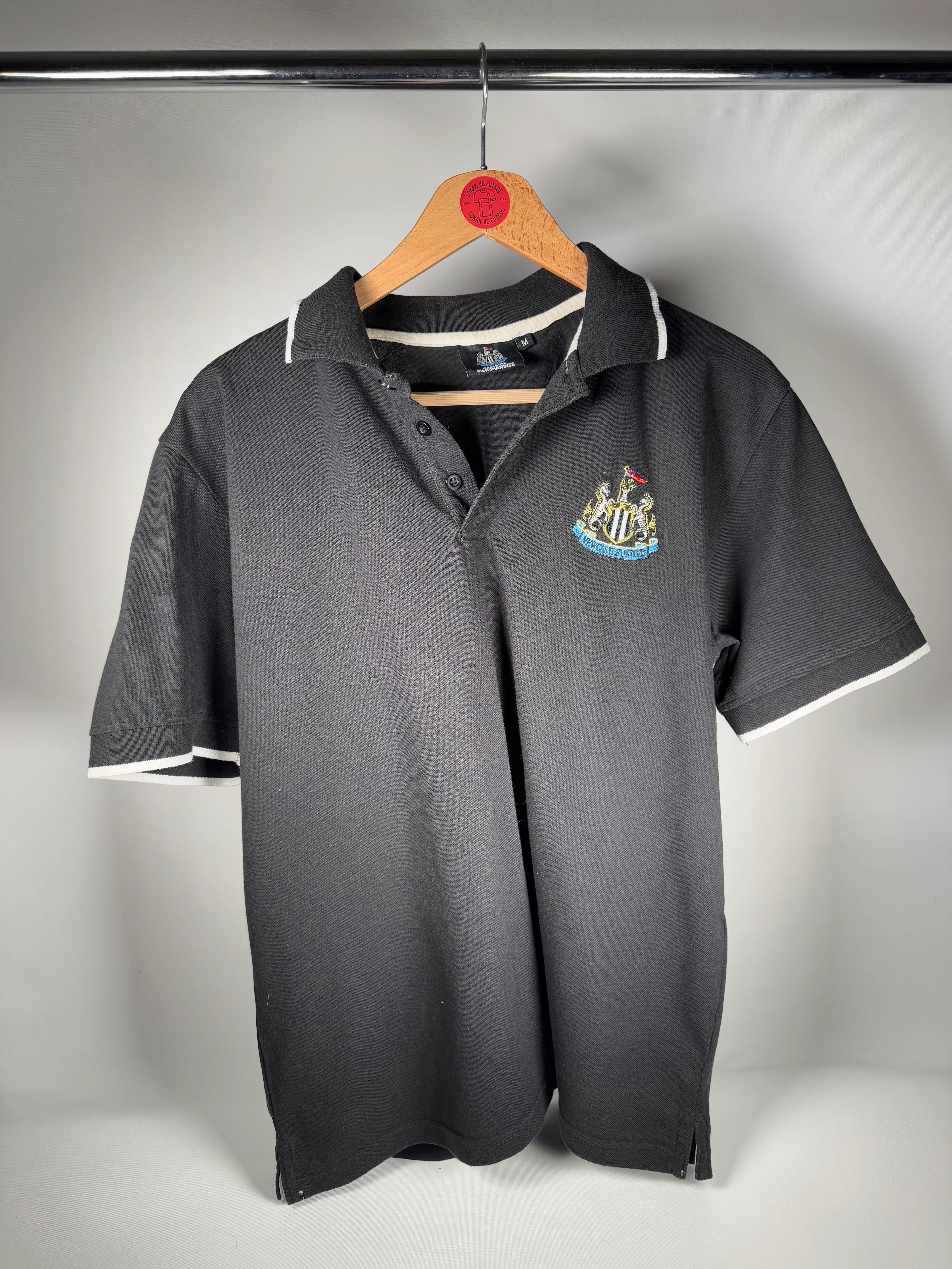 NEWCASTLE UNITED POLO YAKA T-SHIRT -  MEDIUM