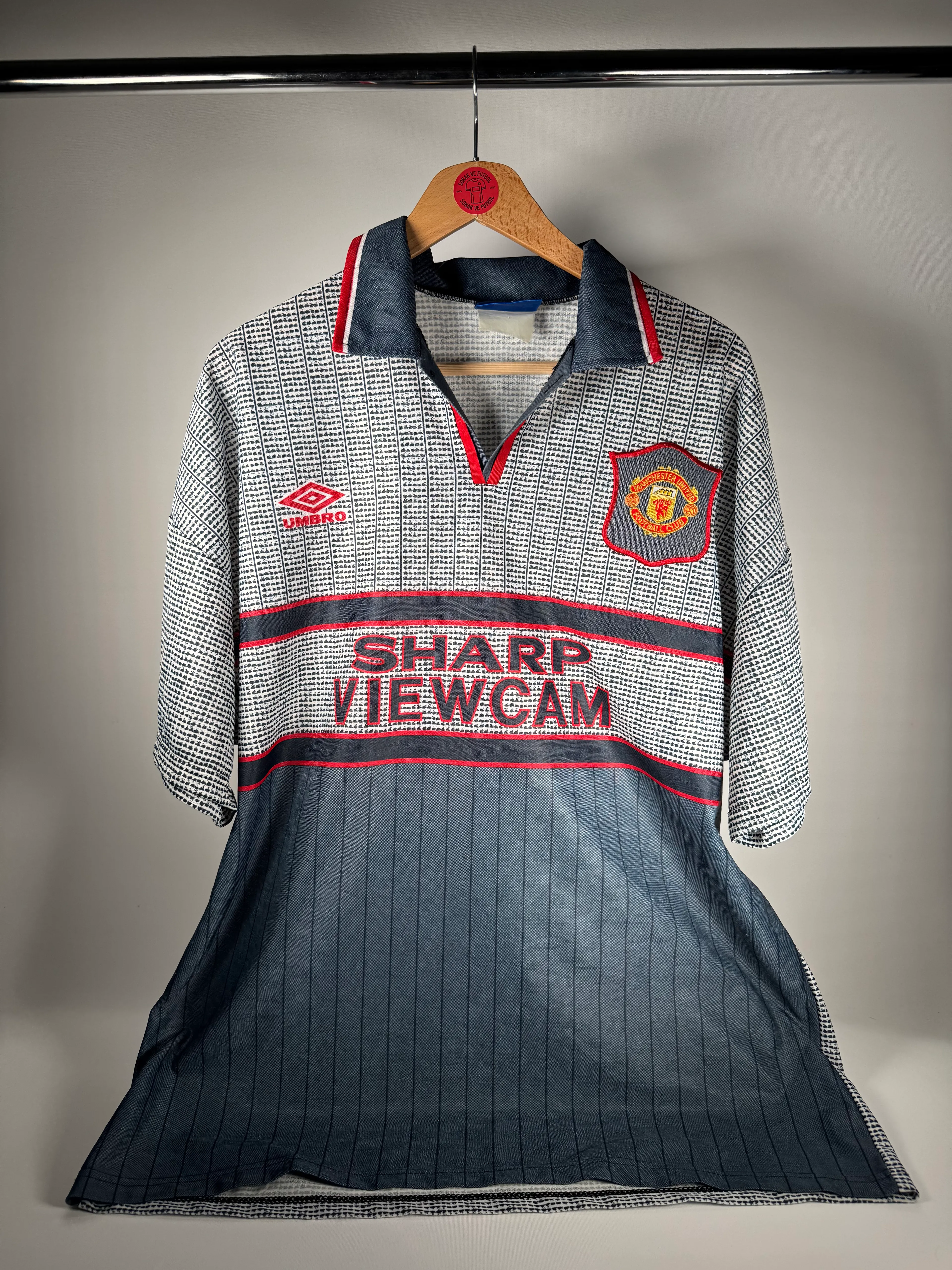 MANCHESTER UNITED 1995/1996 DEPLASMAN - XLARGE