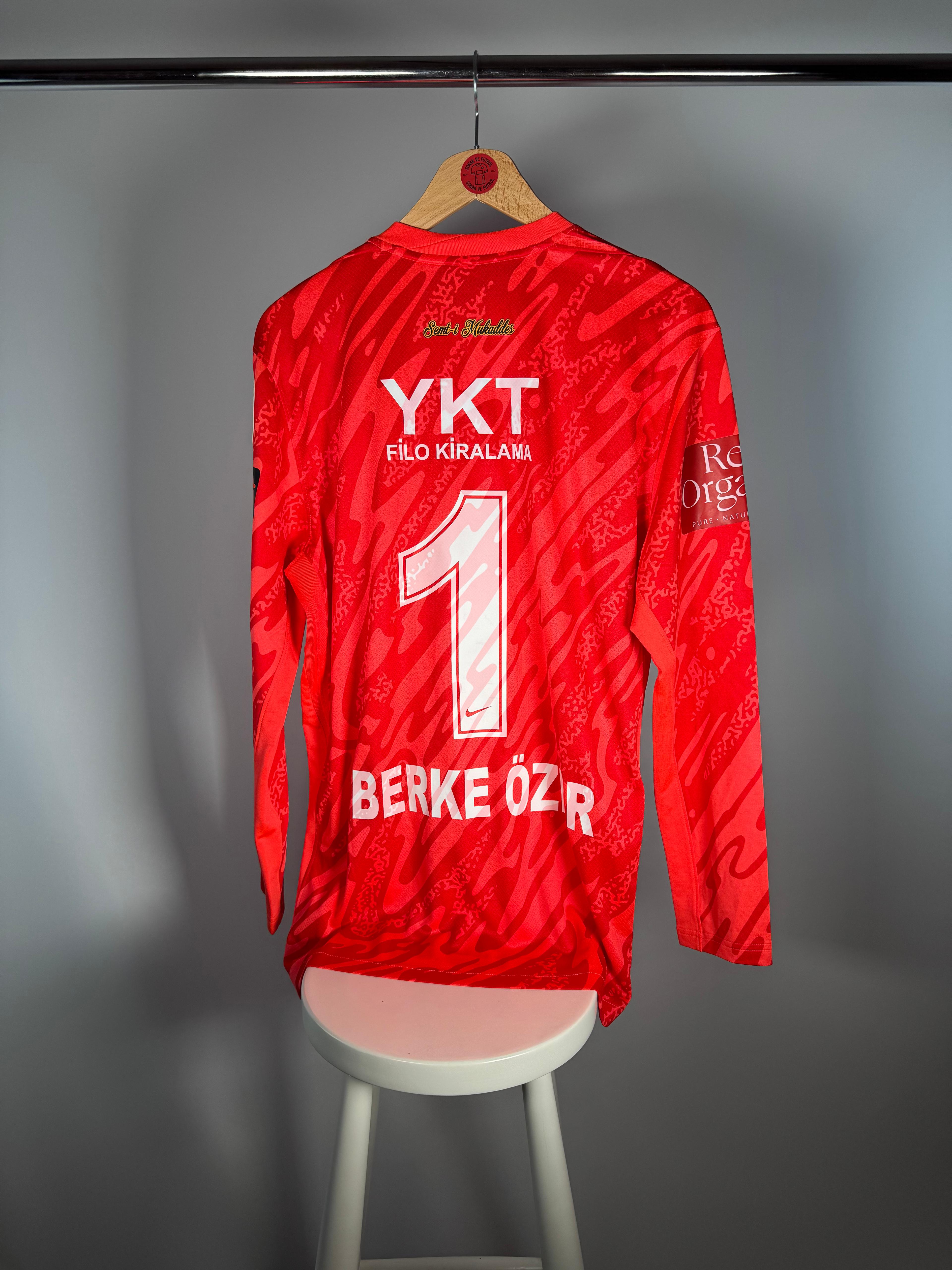 #1 BERKE ÖZER EYÜPSPOR 2024-2025 KALECİ - LARGE 