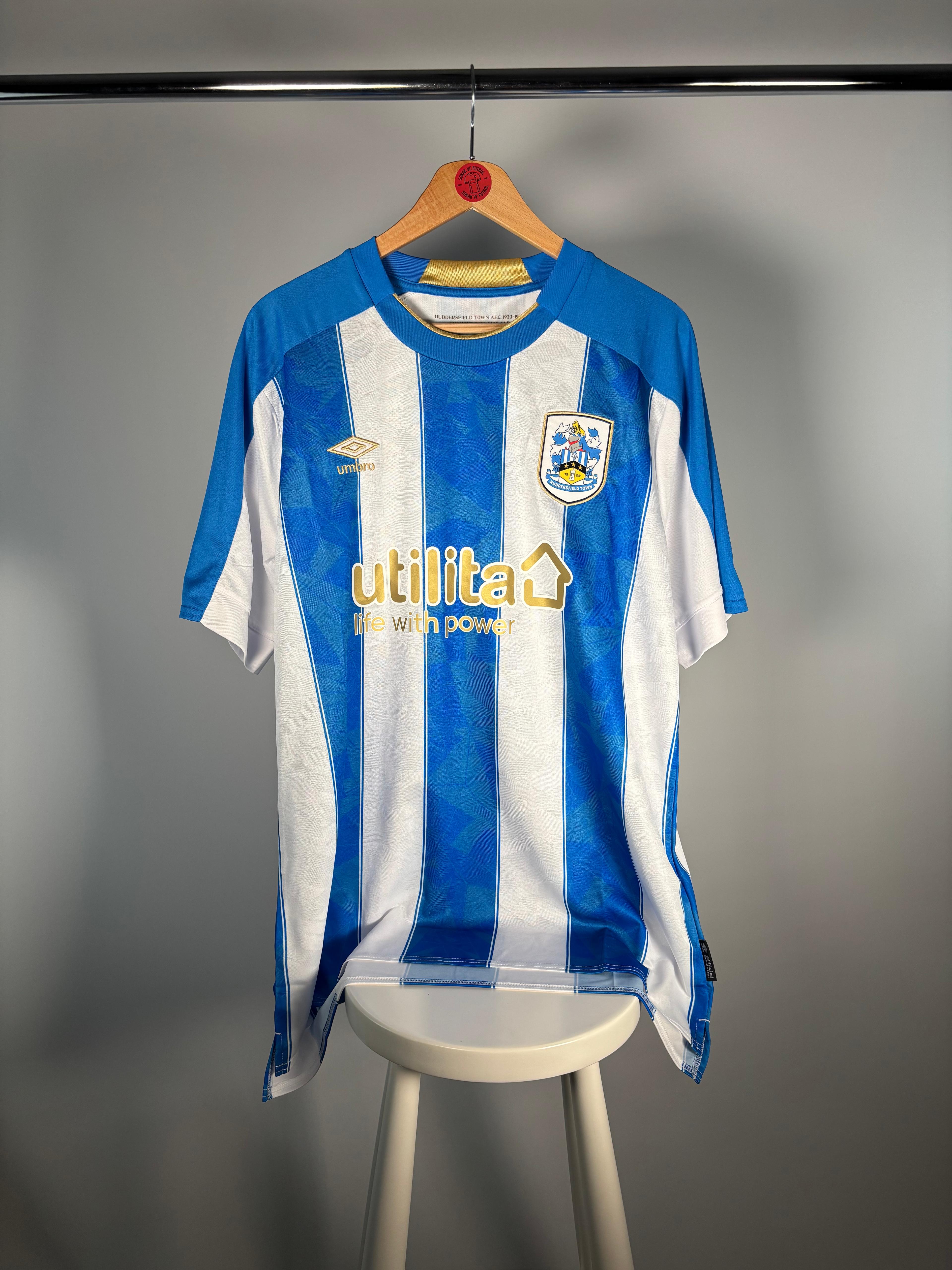 HUDDERSFIELD TOWN 2023/2024 İÇ SAHA - X LARGE 