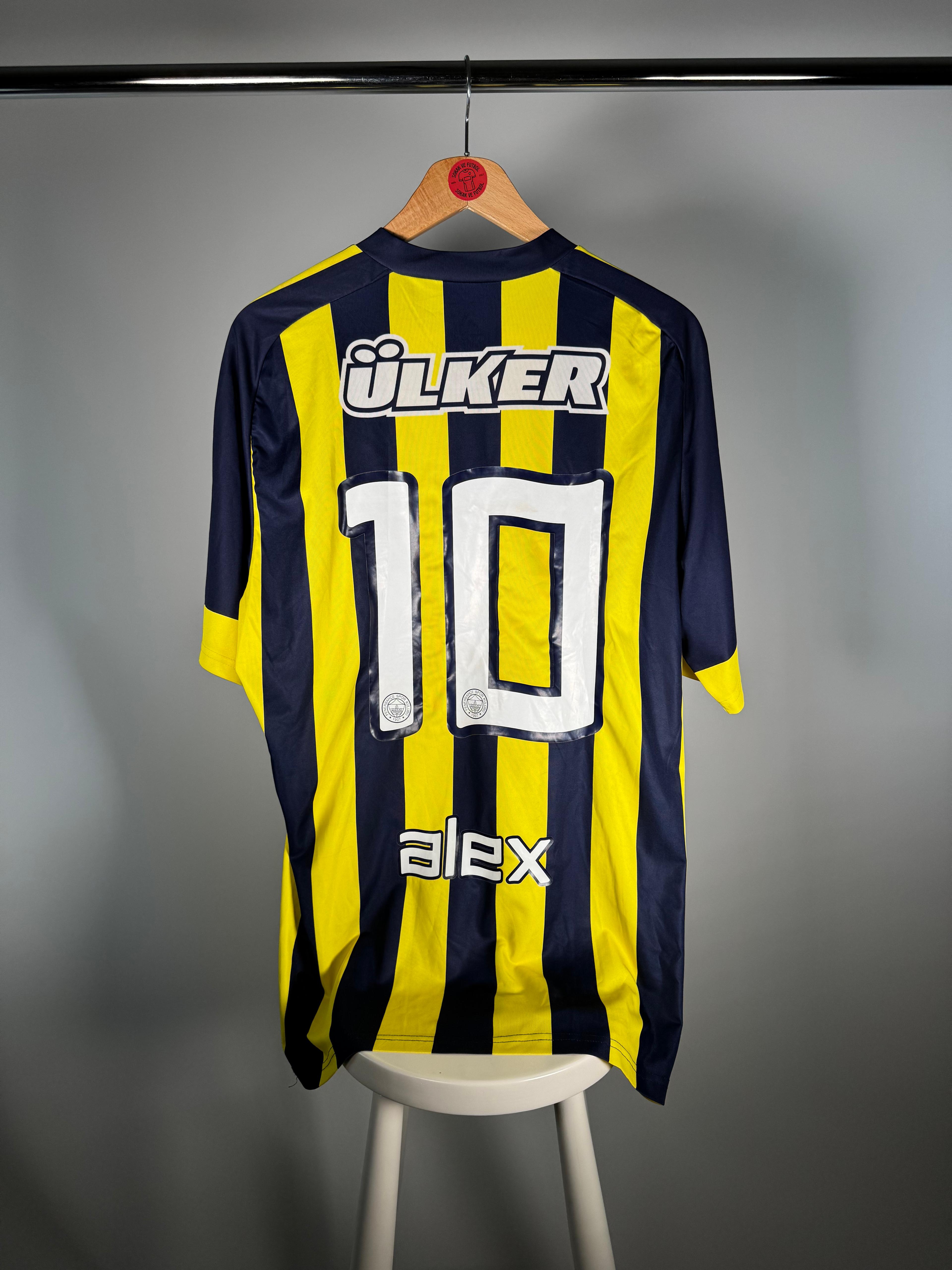FENERBAHÇE 2010/2011 İÇ SAHA - ALEX - LARGE 