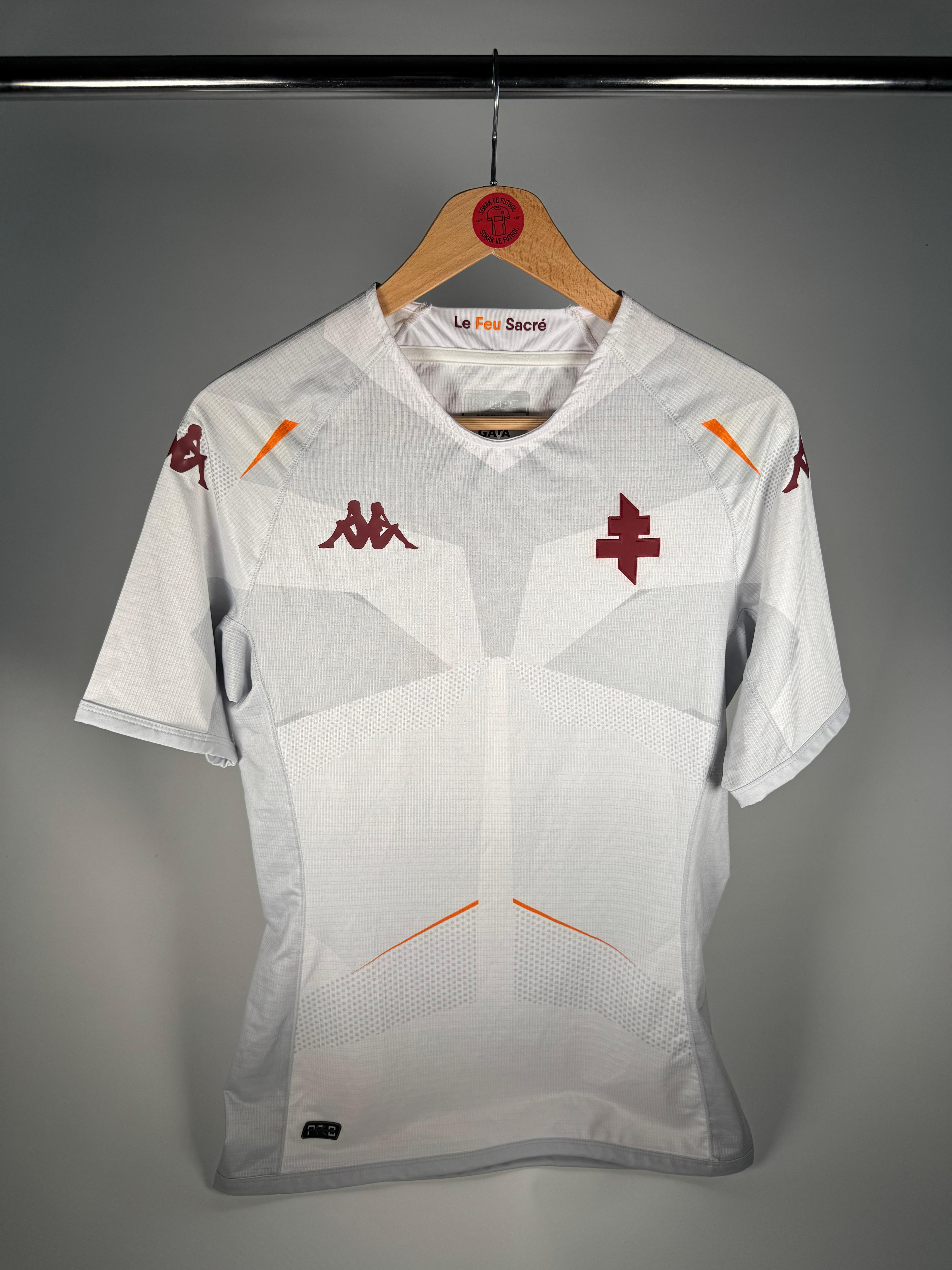 METZ 2022-2023 DIŞ SAHA - MEDIUM 