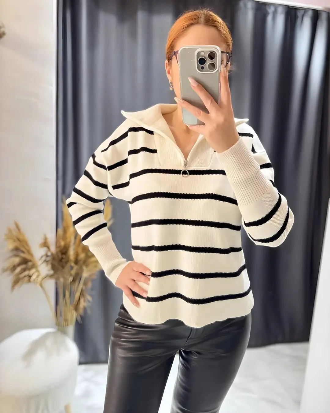 Çizgili Fermuarlı Triko Kazak