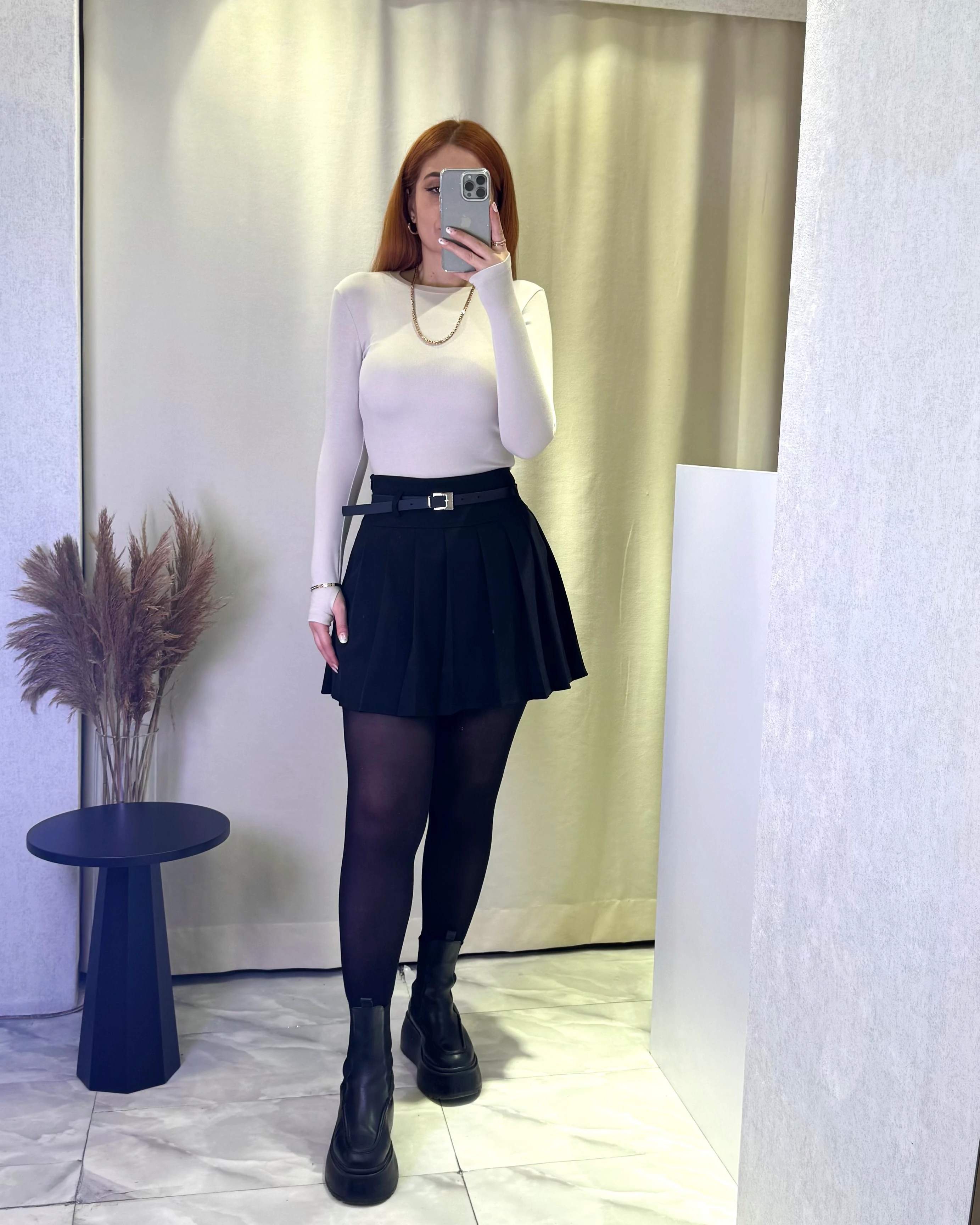 Full Pilili Kemerli Astarı Şortlu Mini Etek - siyah